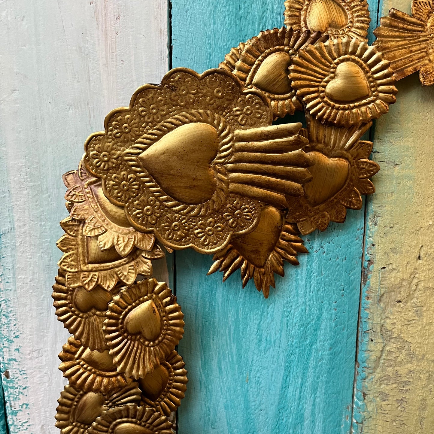 Hearts of Gold Metal Wreath