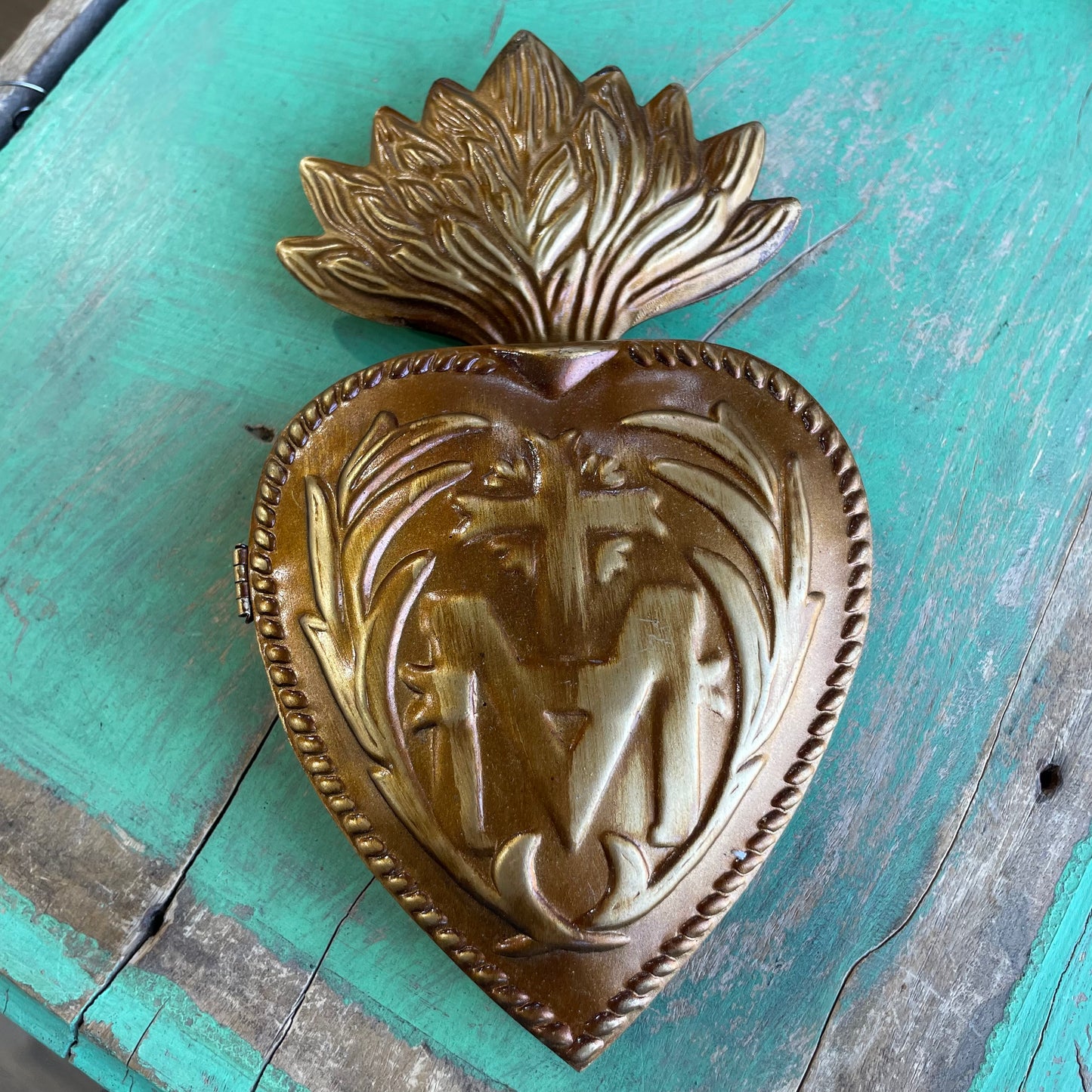 Jesus Through Mary Sacred Heart Box