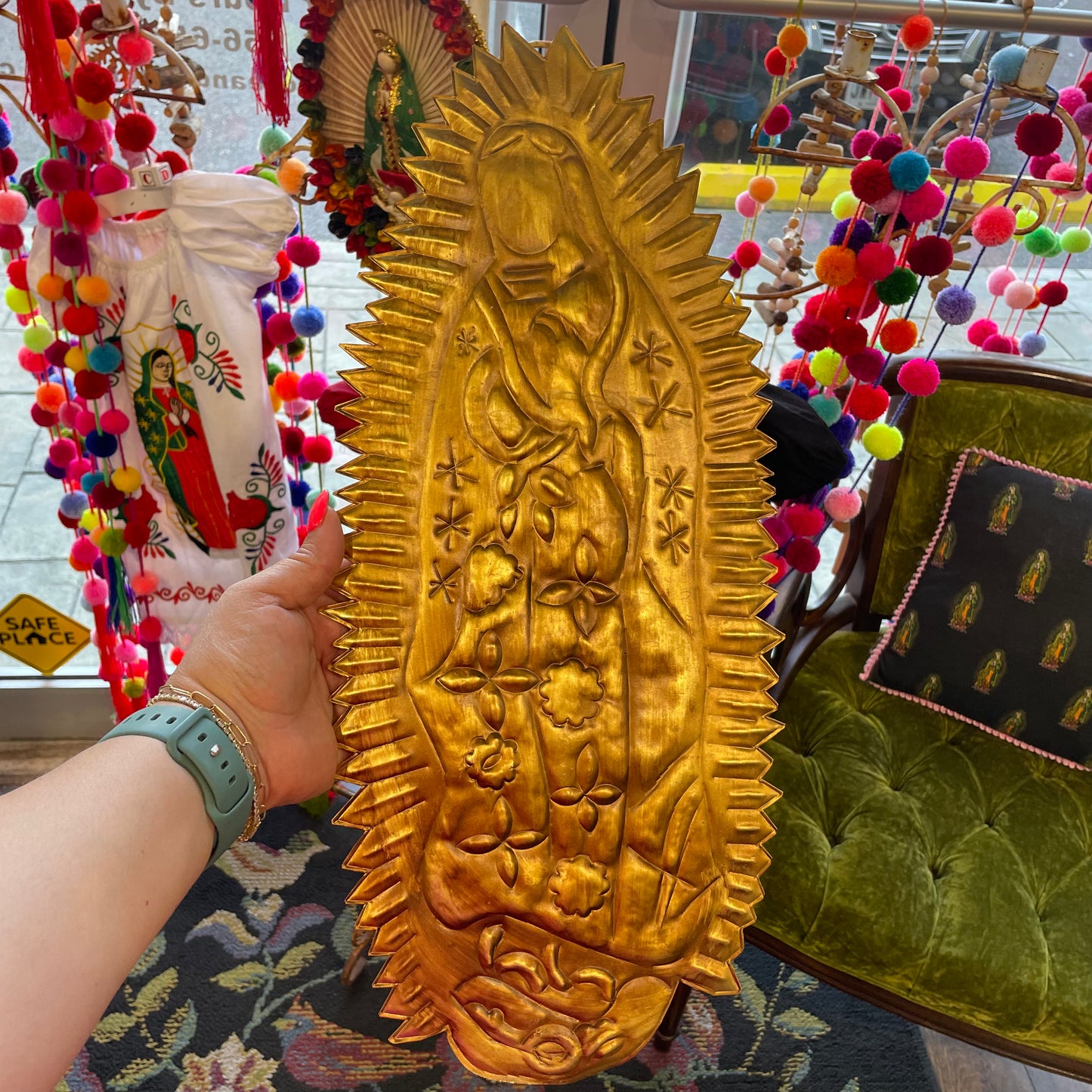 Big OLG Tin Wall Hanging