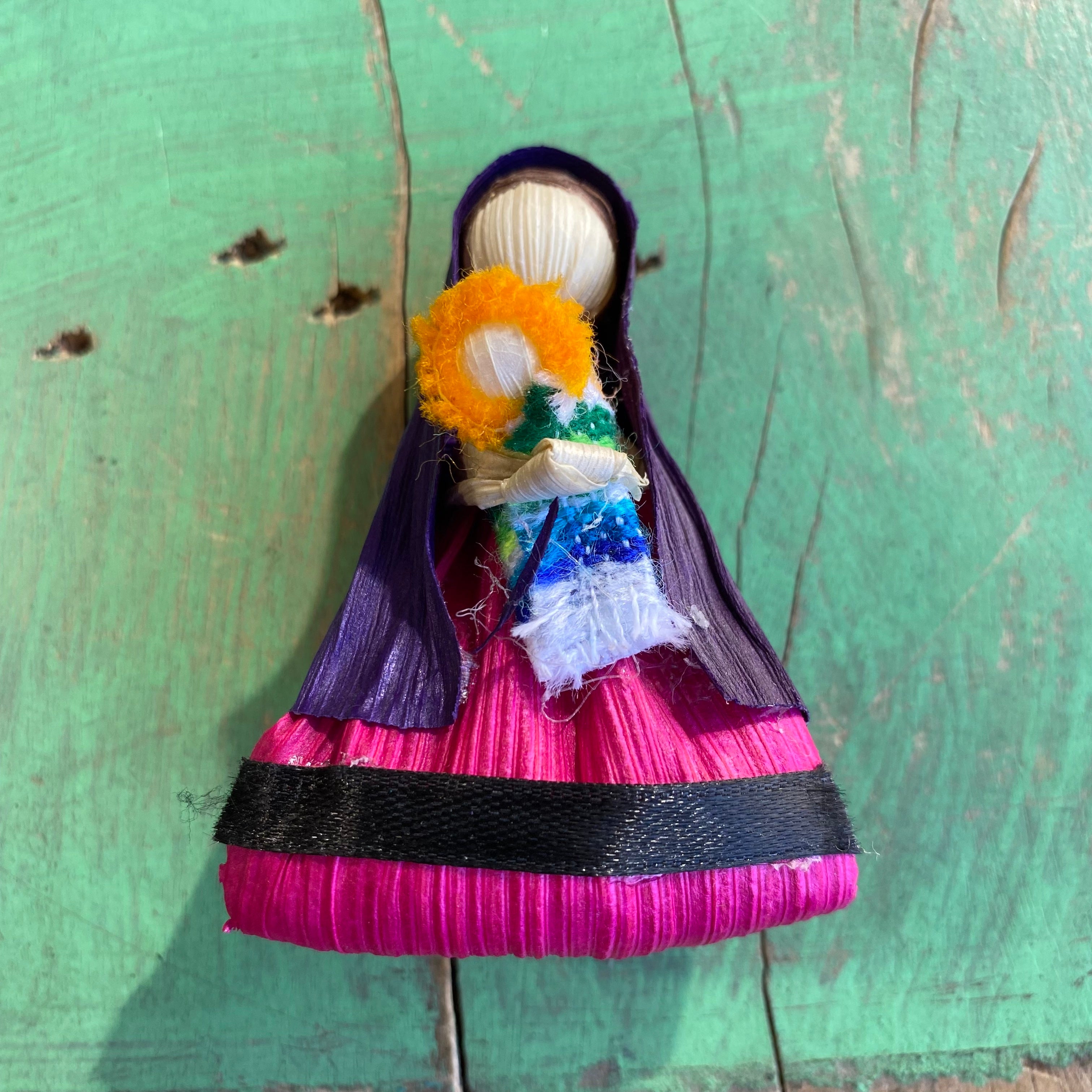 Corn Husk Mary and Baby Jesus Magnet