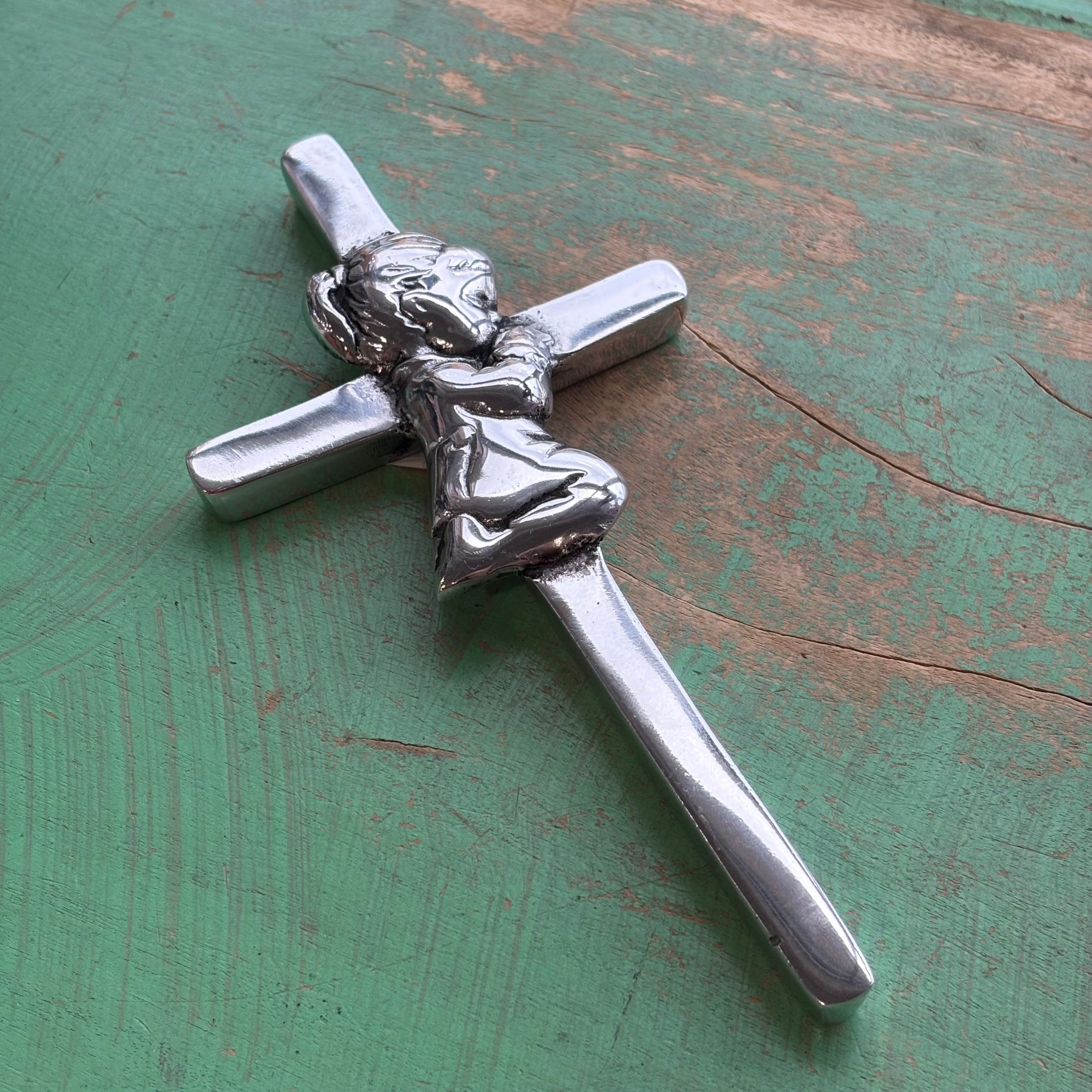 Pewter Kneeling Child Smooth Cross