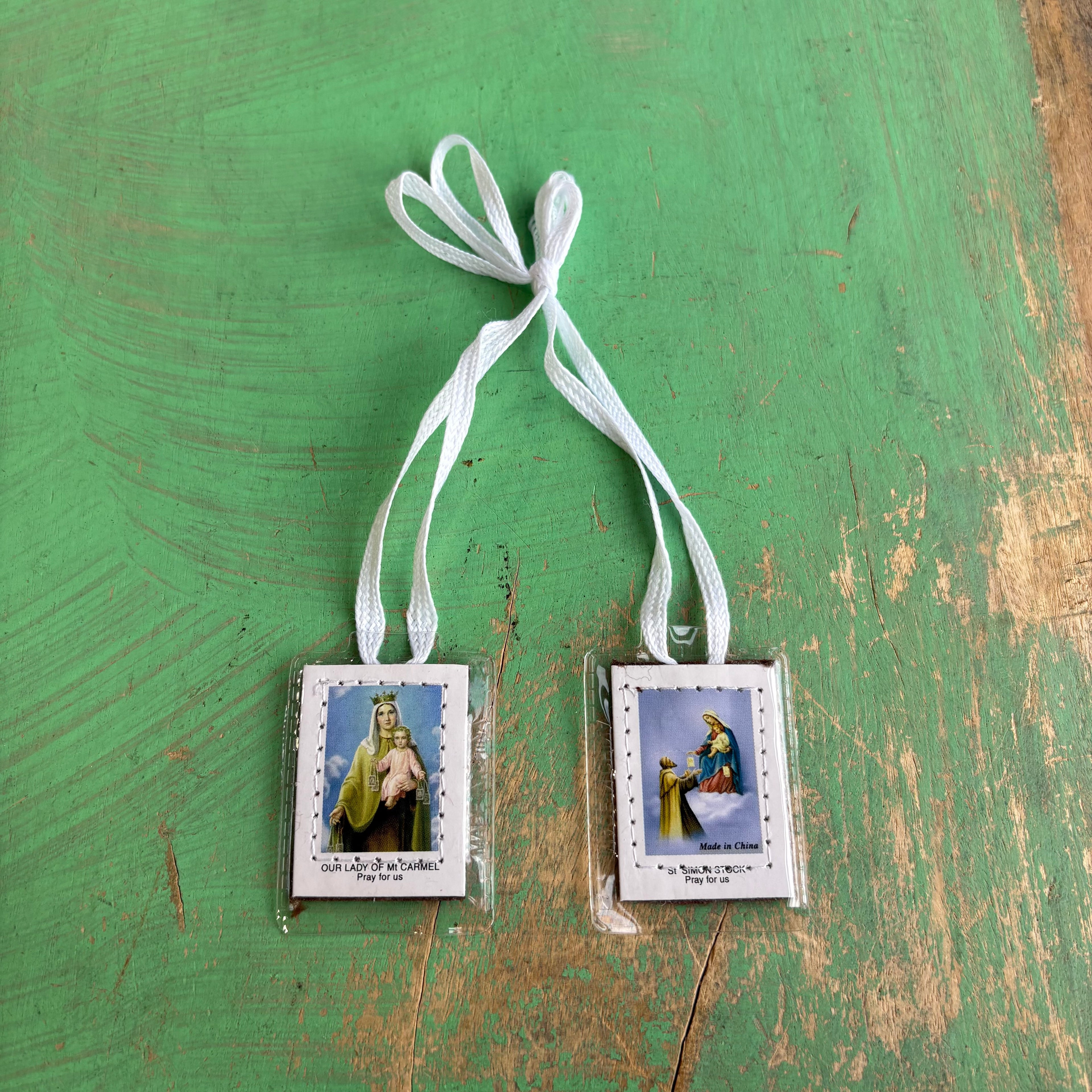 White First Communion Glass Rosary Kit