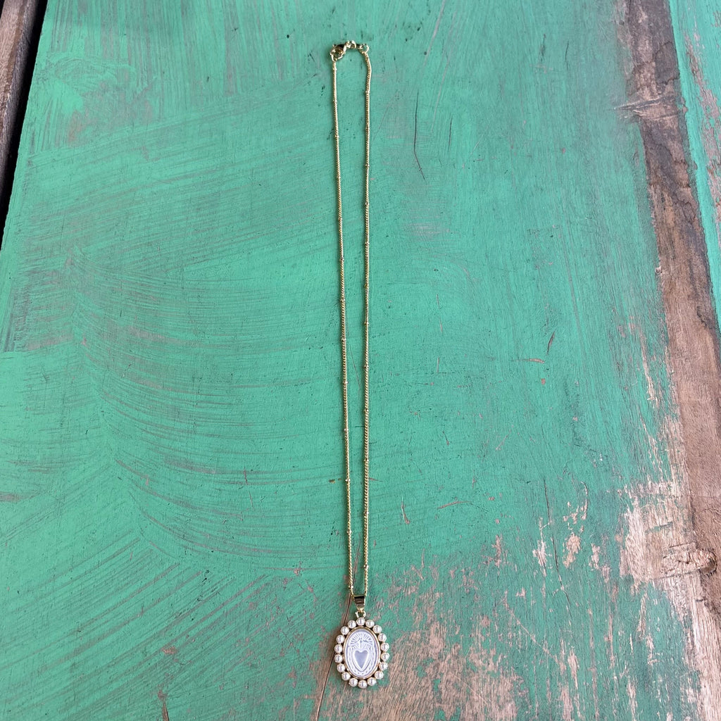 Mother of Pearl Halo Necklace