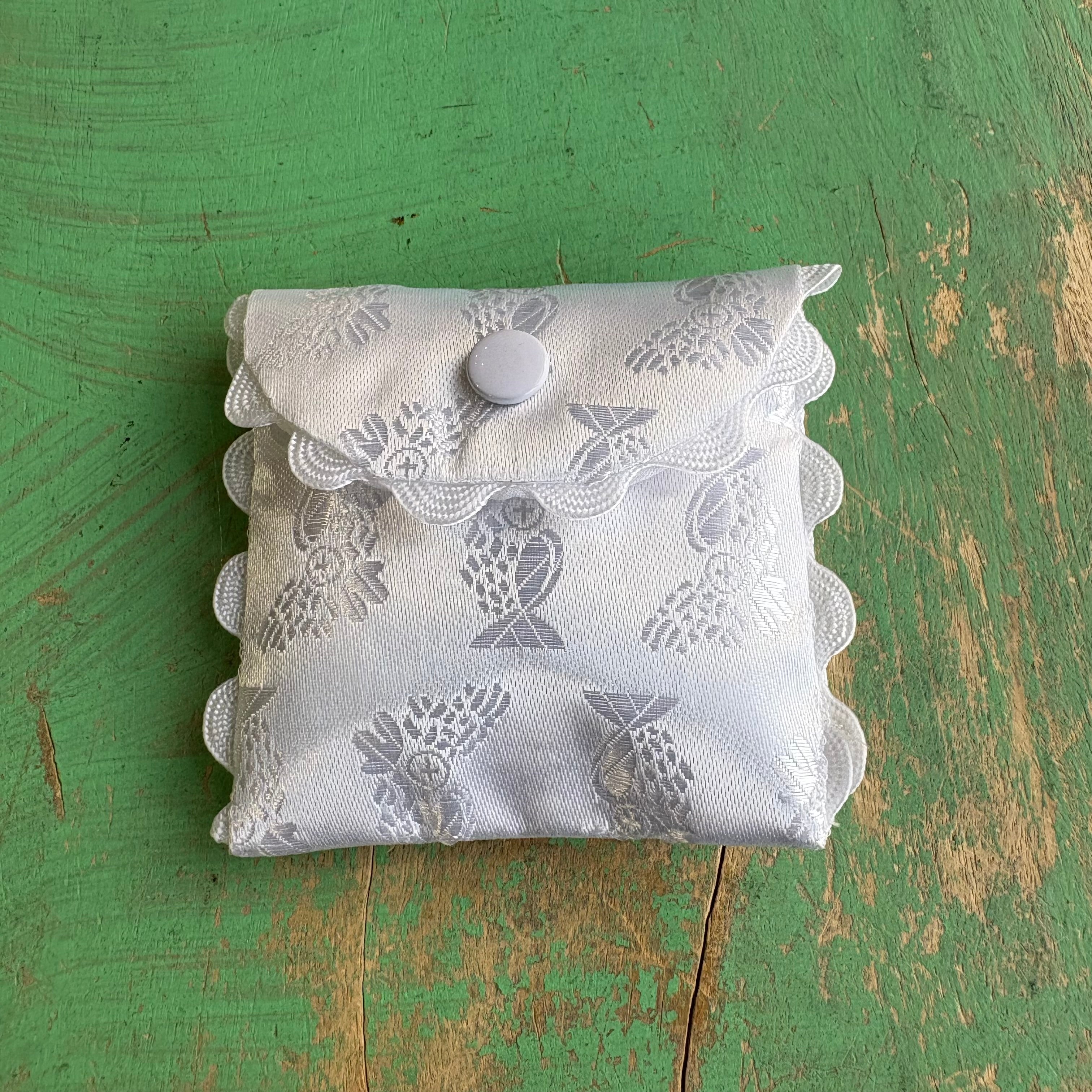 White First Communion Glass Rosary Kit