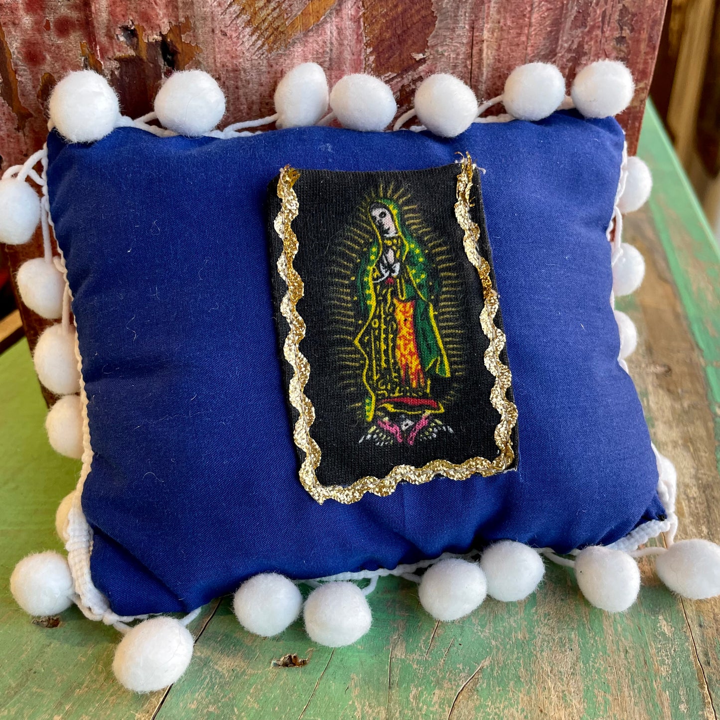 XS Saint Rosary Pillow
