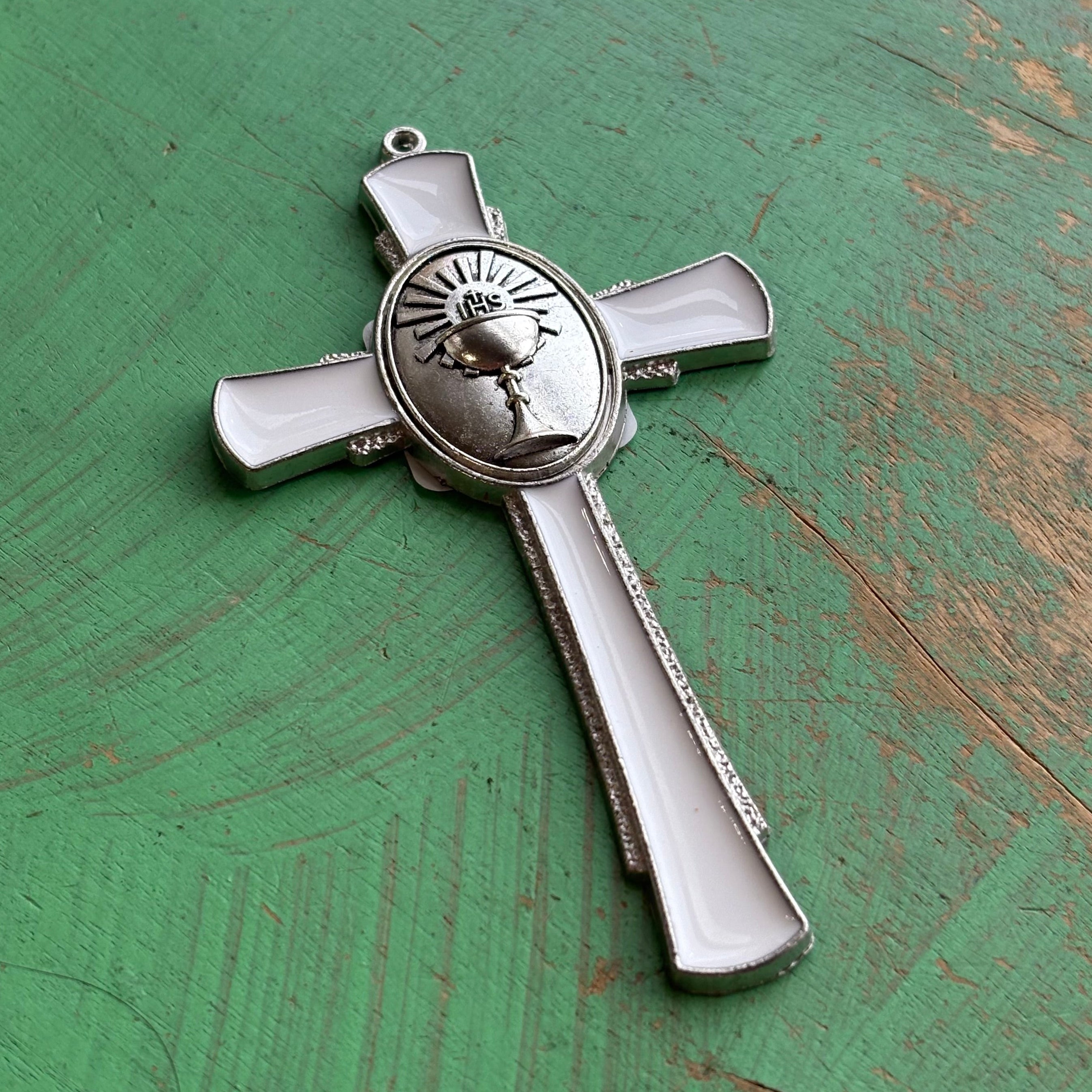 Holy Communion White Cross