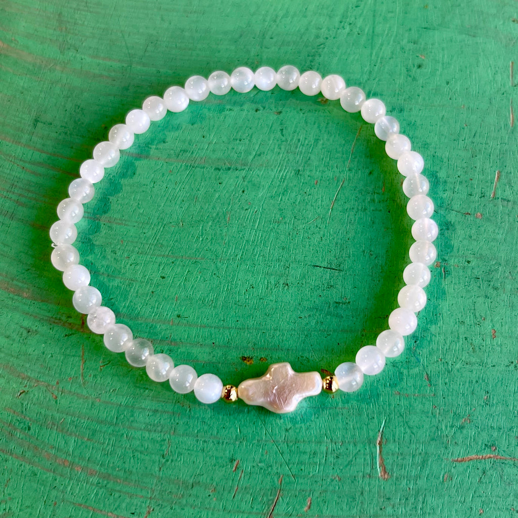 Natural Stone Freshwater Pearl Cross Bracelet