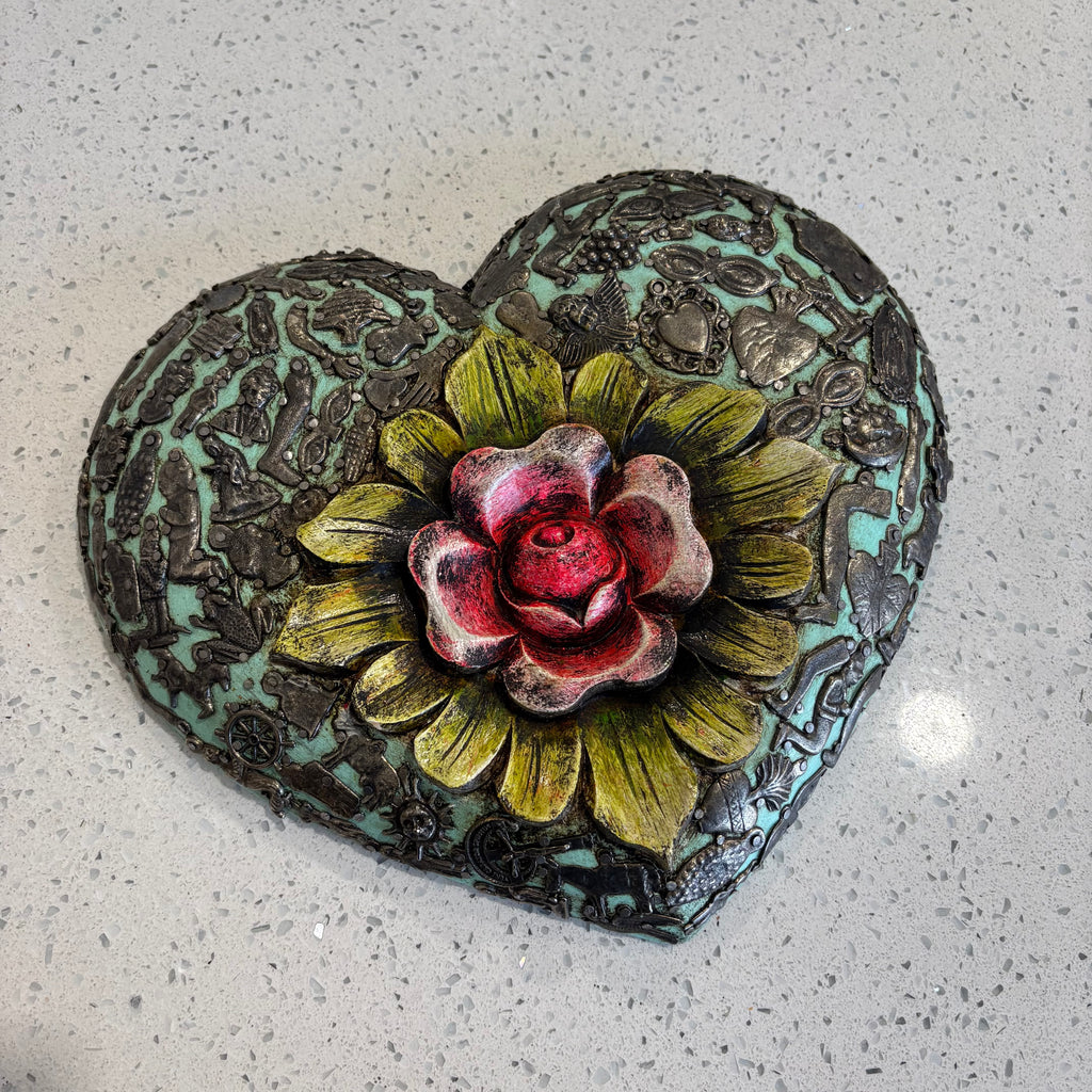 Blooming Milagros Sacred Heart