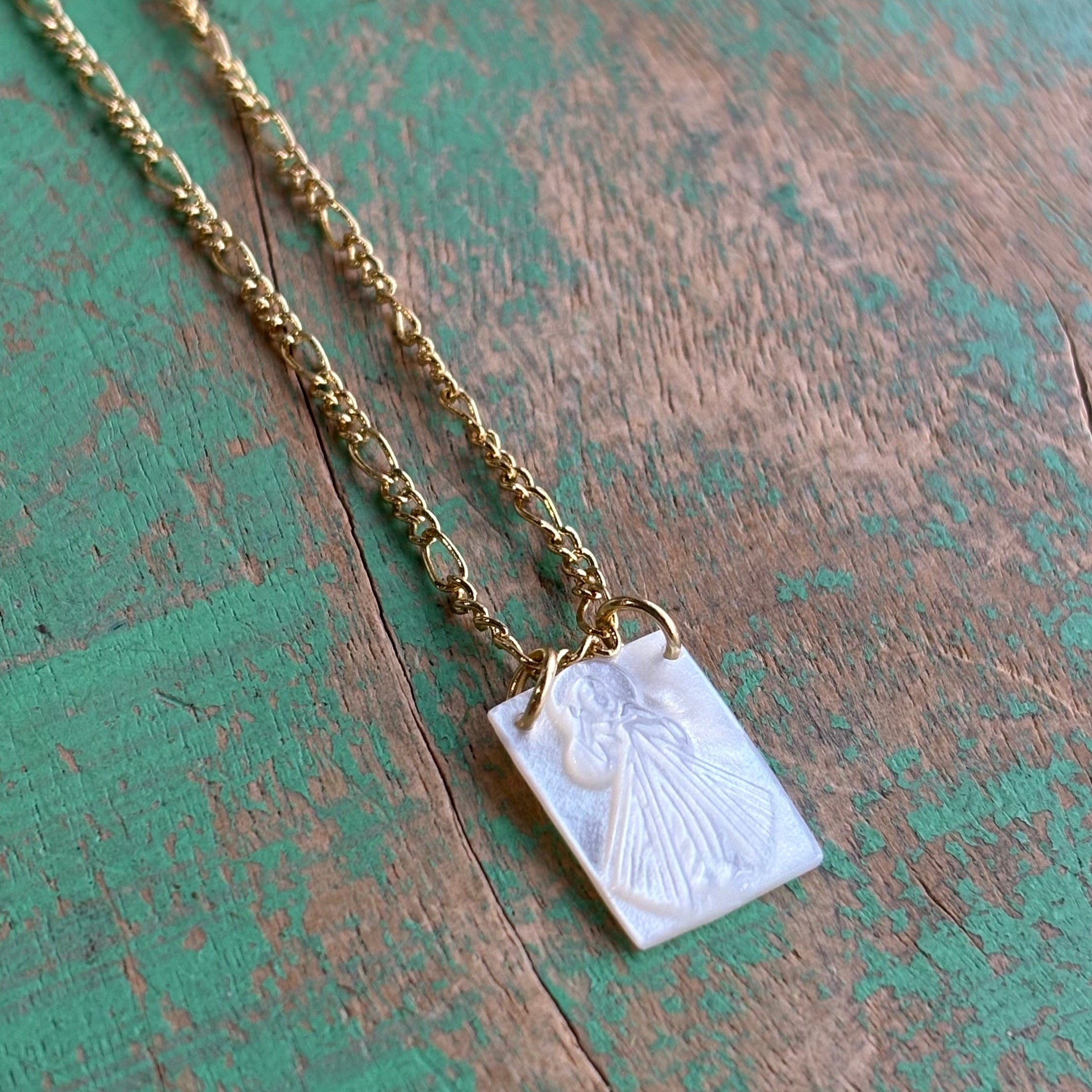 Long Lasting 18k Gold Plated Scapular Necklace