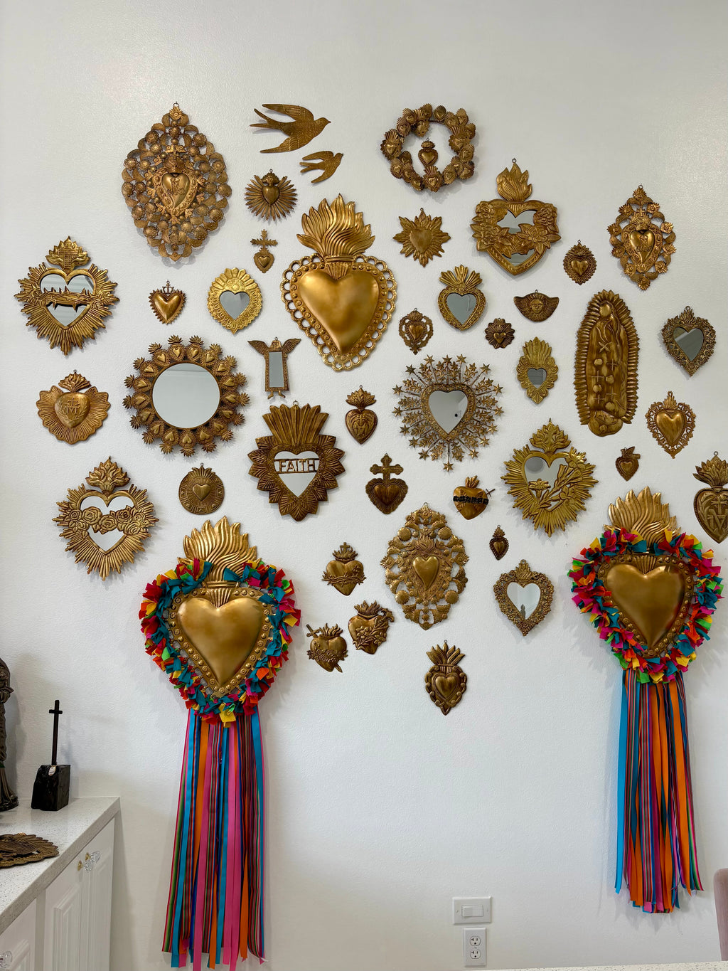 Fiesta XL Sacred Heart Wreath