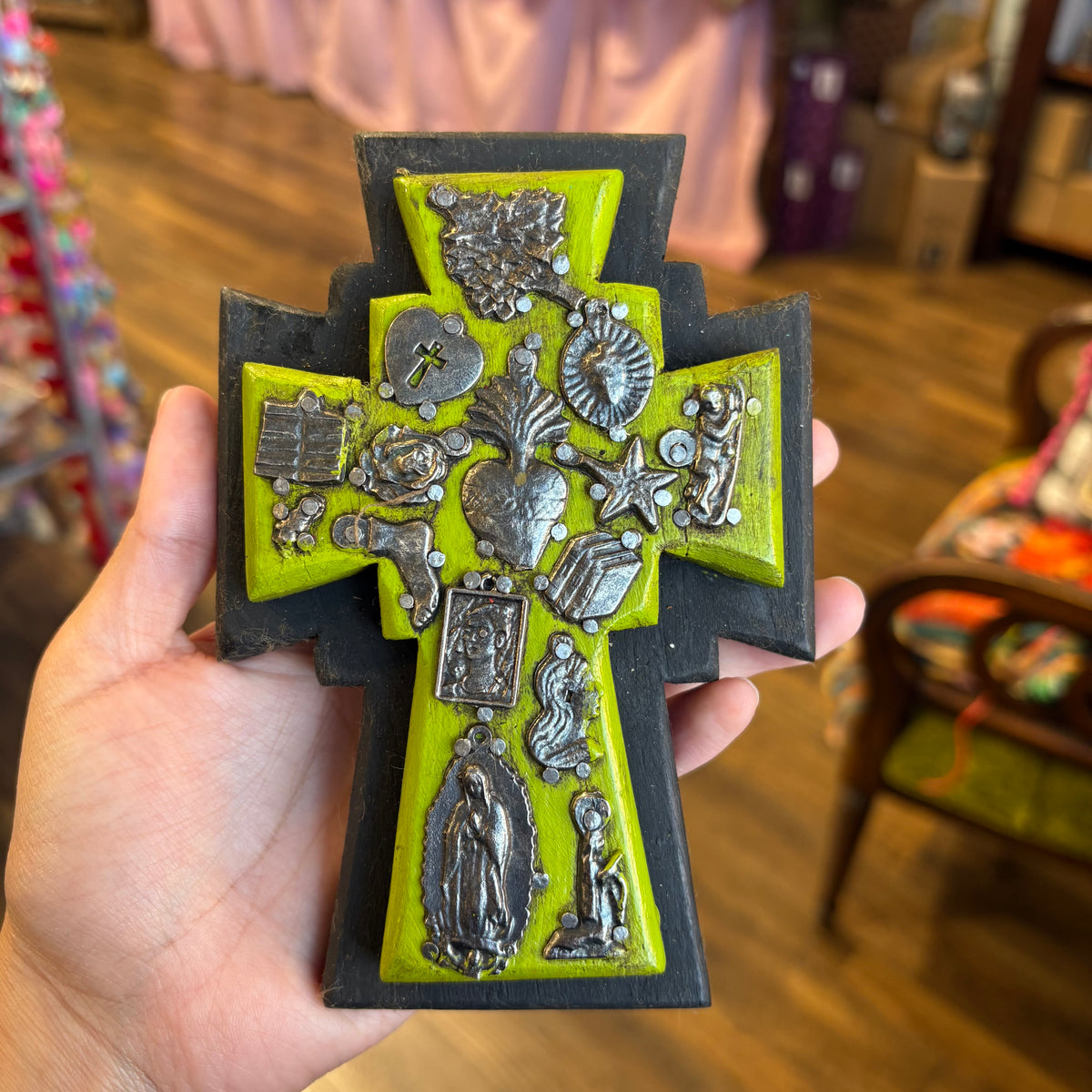 Double Milagros Cross