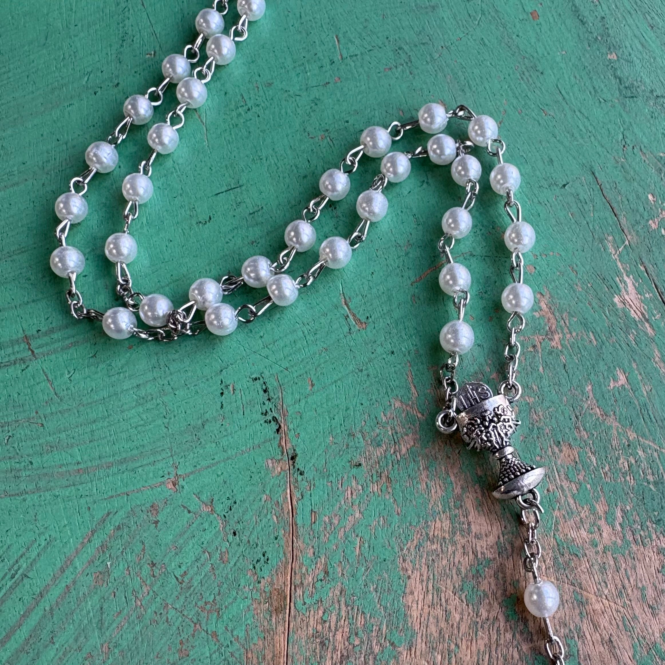 White First Communion Glass Rosary Kit