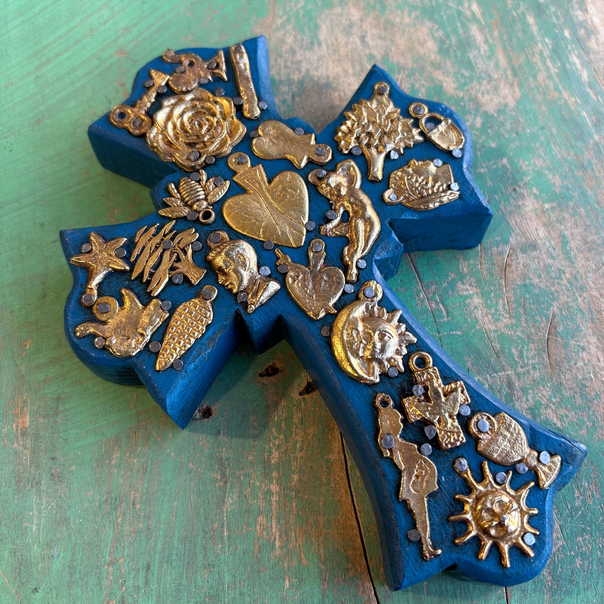Milagros Estrella Cross