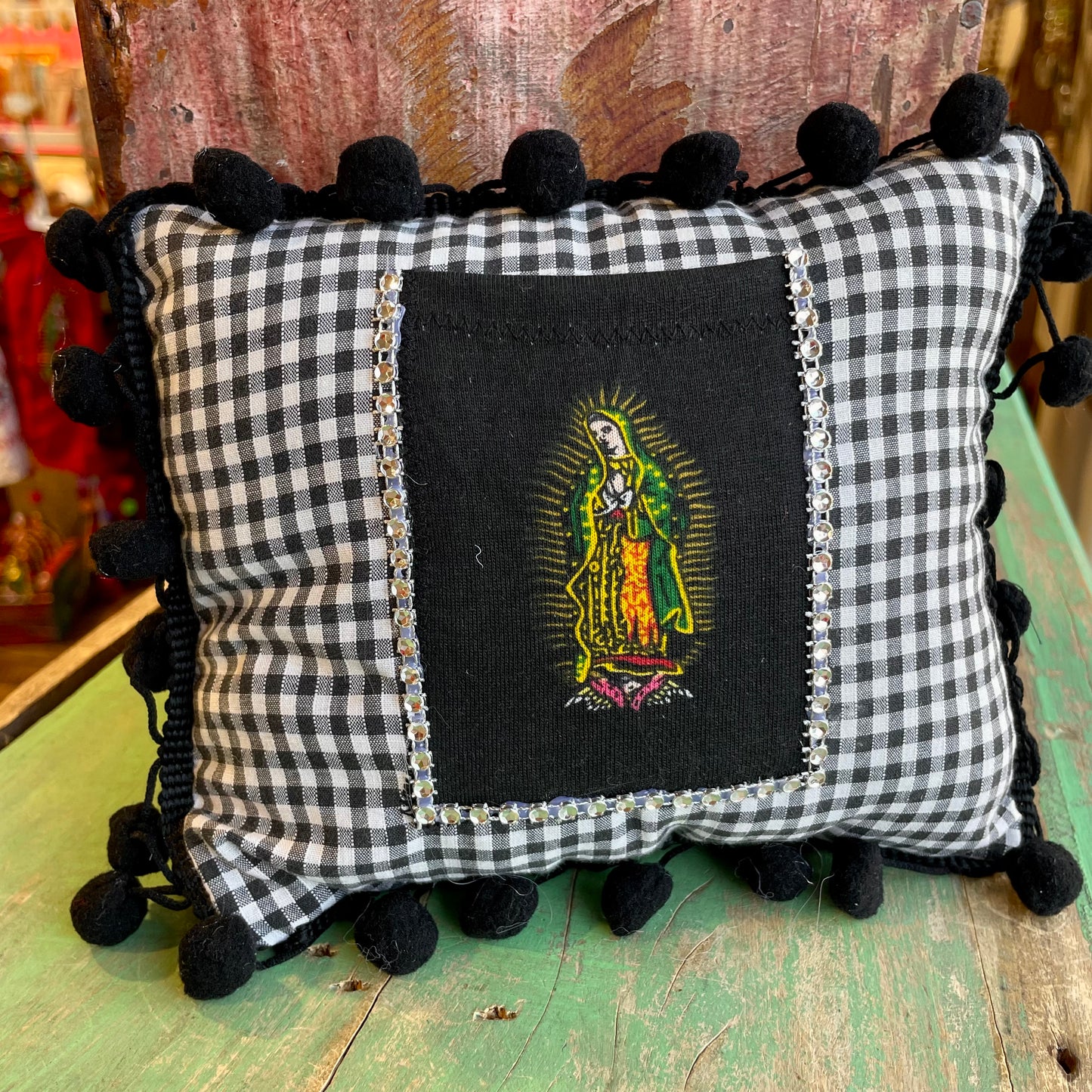 XS Saint Rosary Pillow