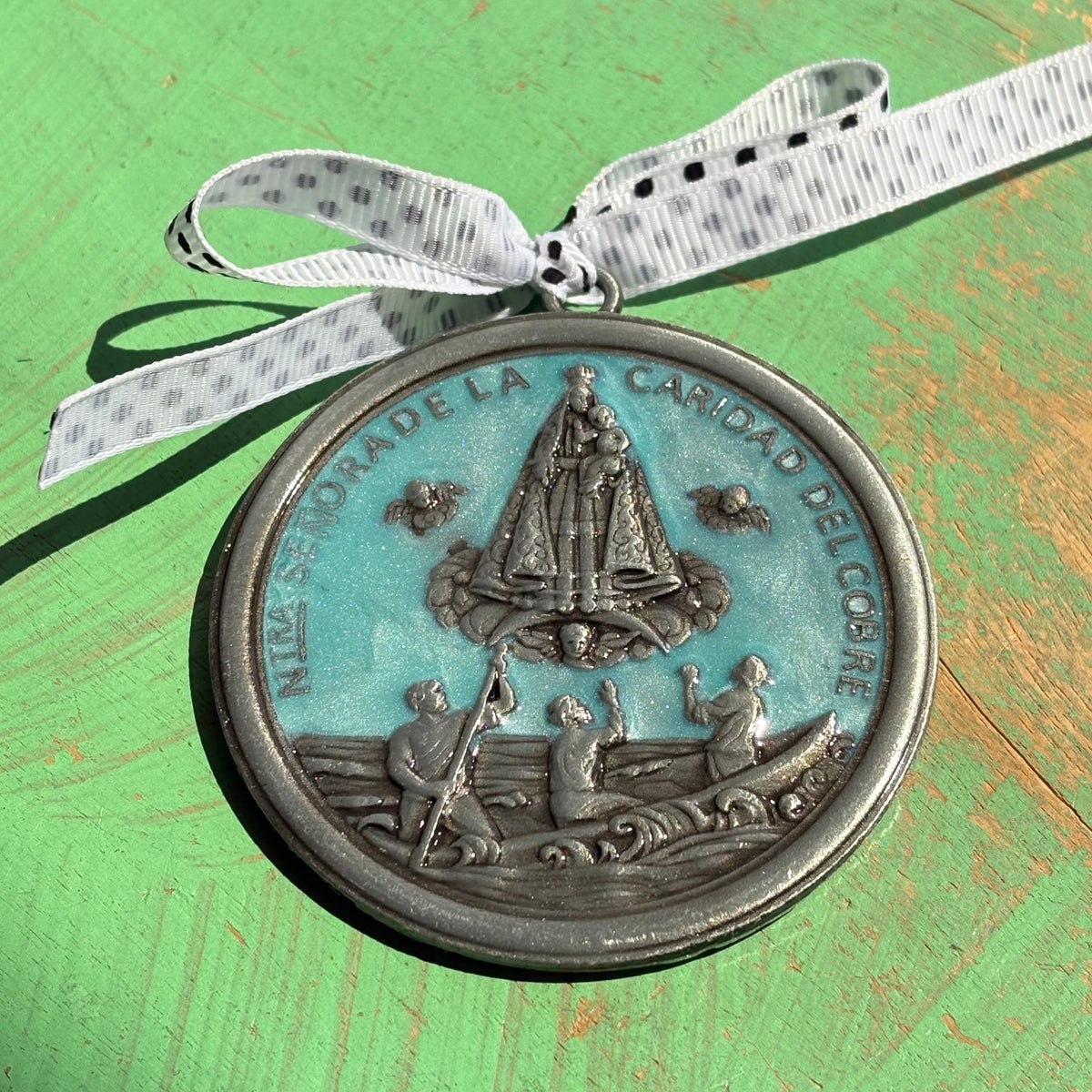 Round Medal Baby Blessing in Pink or Blue