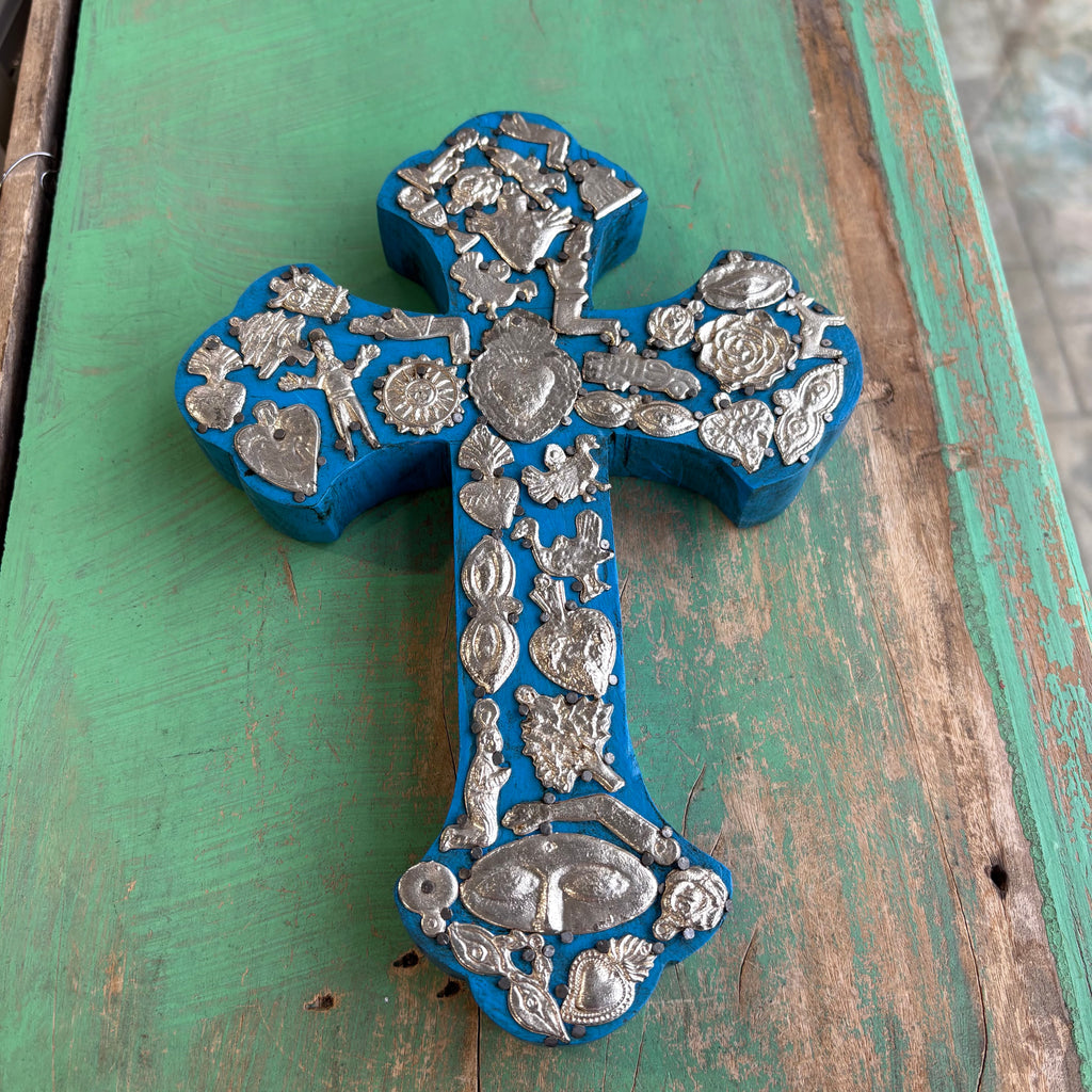 Milagros Lanza Cross