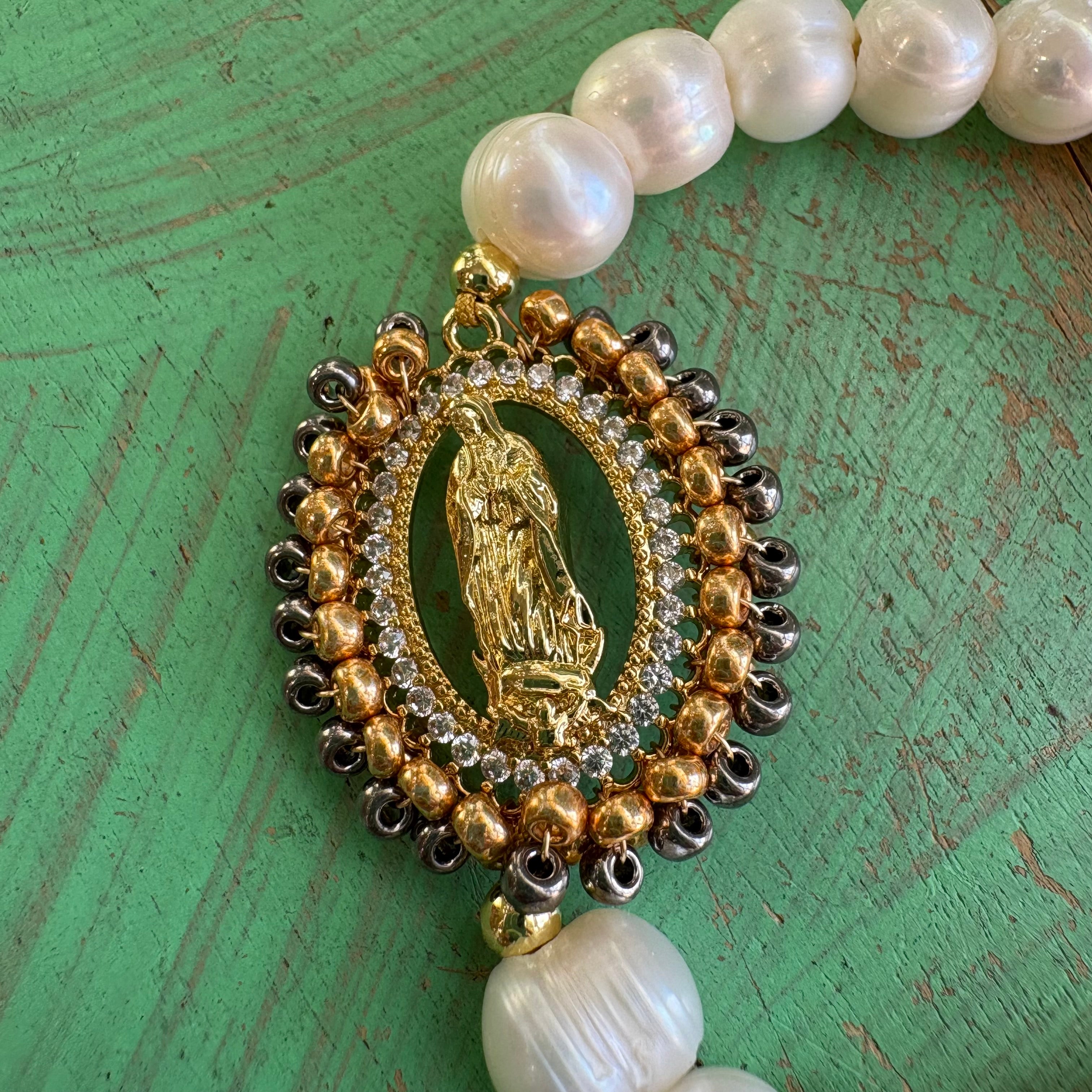 Beaded Our Lady of Guadalupe Pearl Bracelet – Freshwater Pearls, 18K Gold Plated, Adjustable Cord
