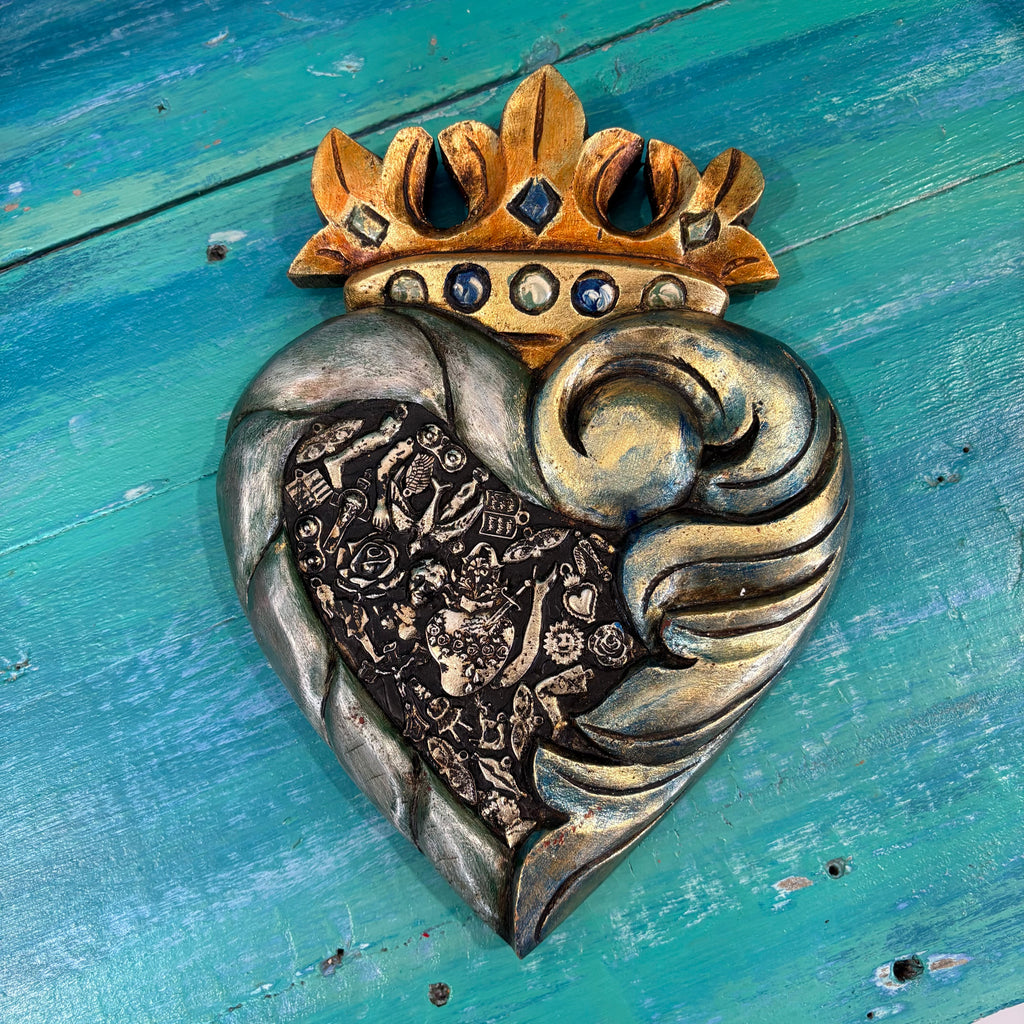 Milagros Crowned Heart