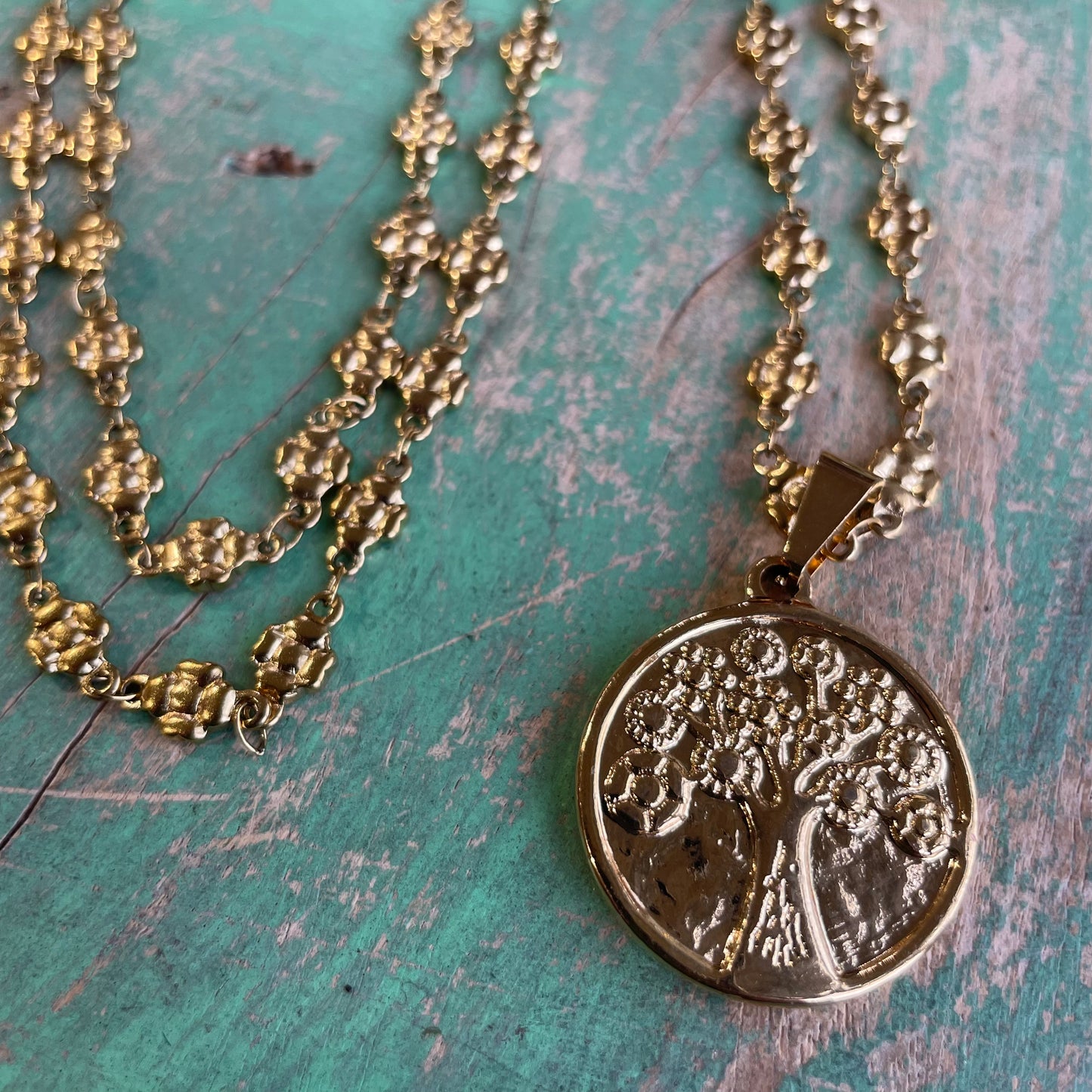 Family Tree Gold Flowers Necklace