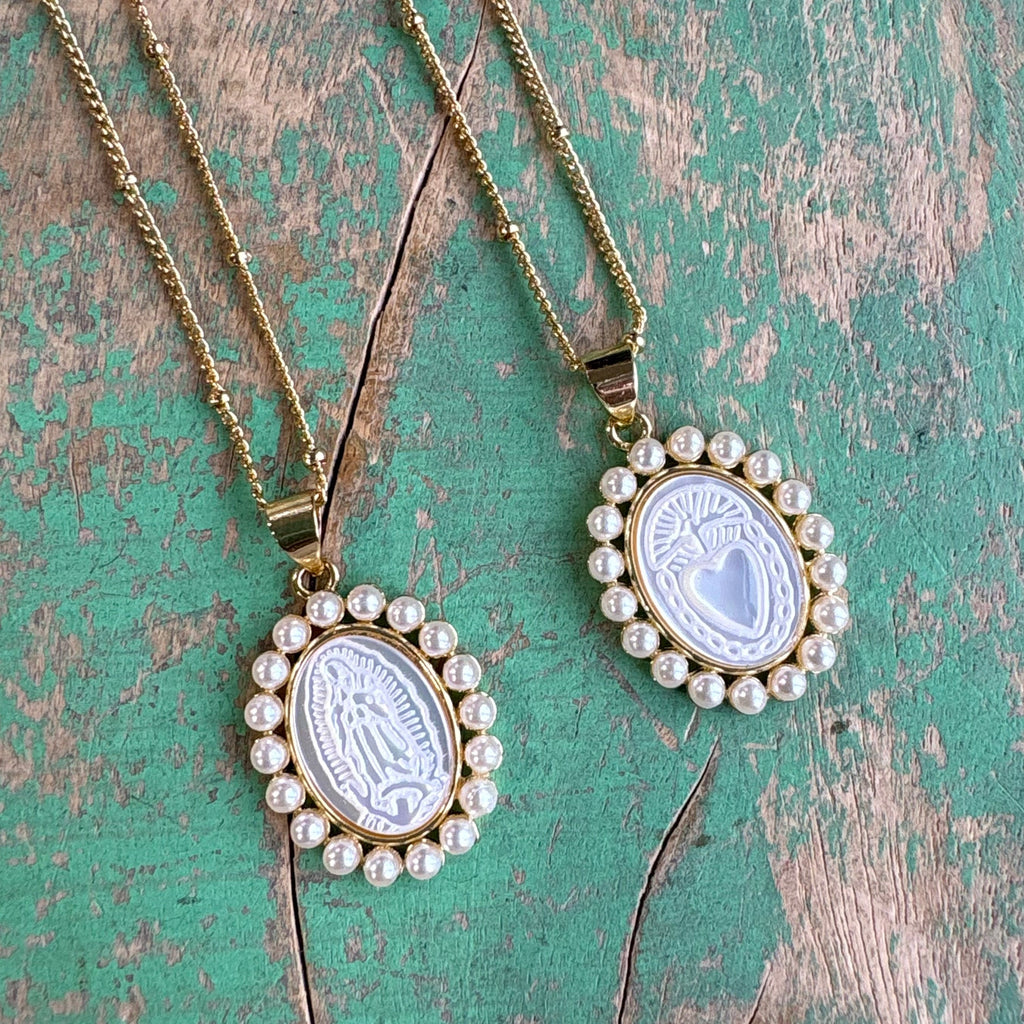 Mother of Pearl Halo Necklace