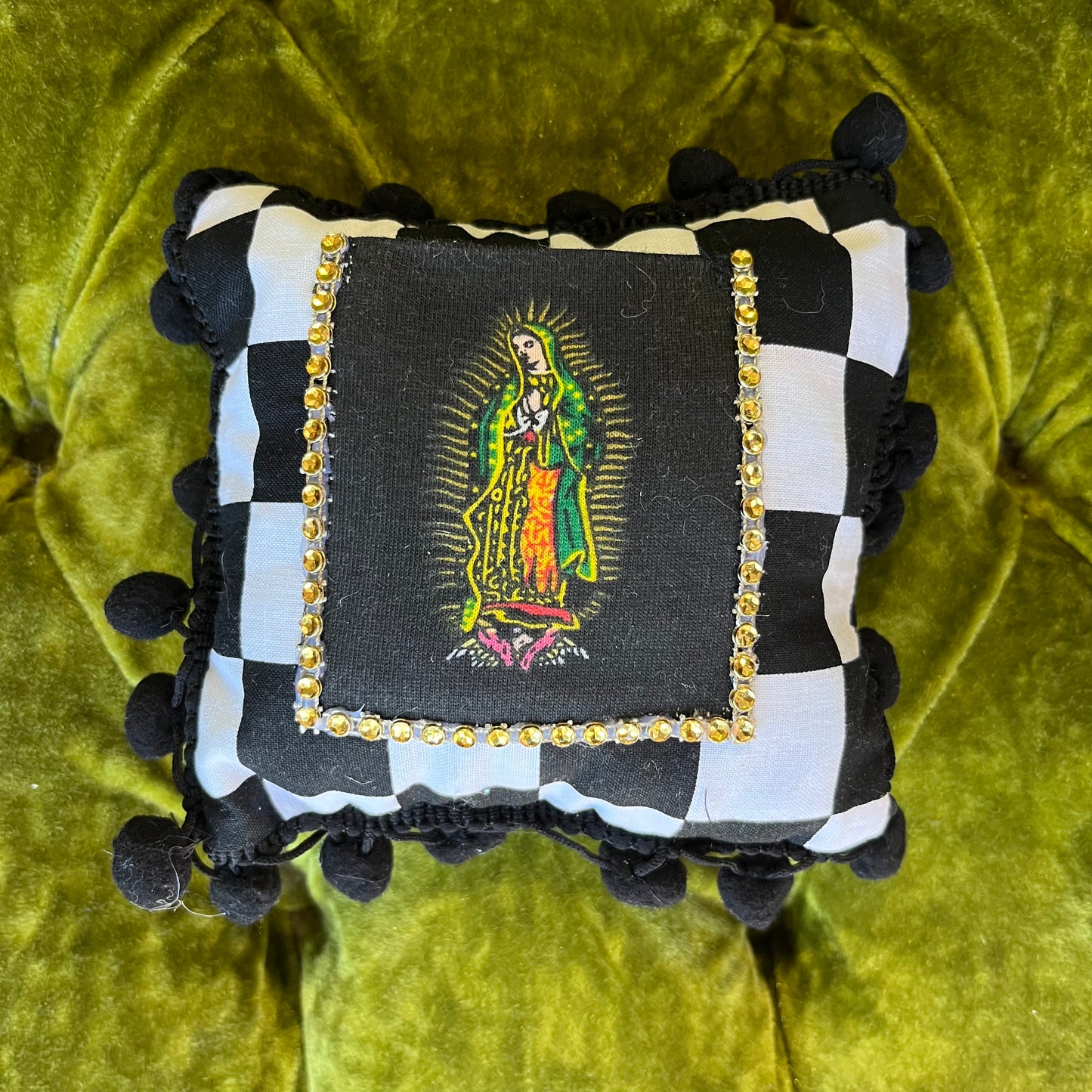 XS Saint Rosary Pillow