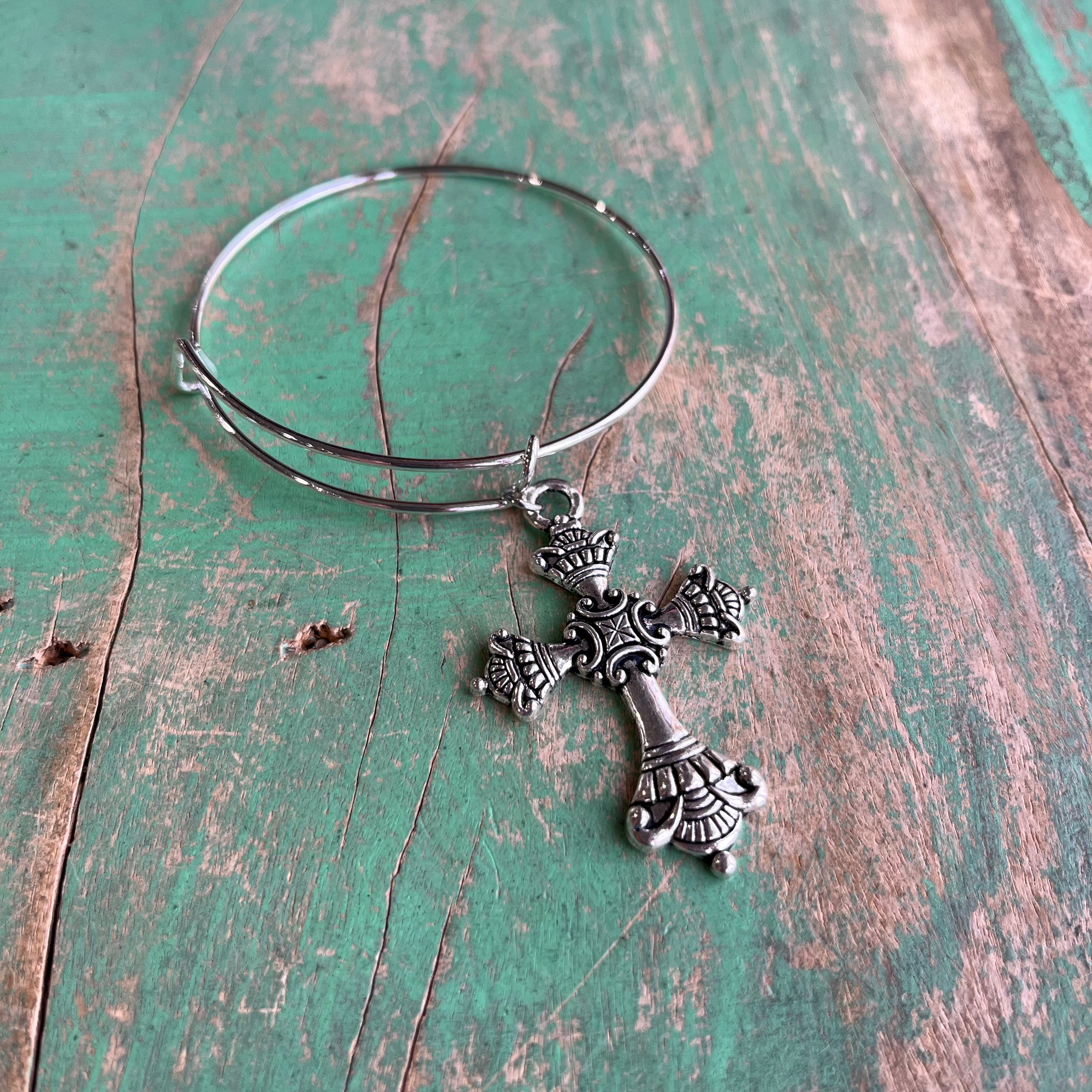 Faith Bangle