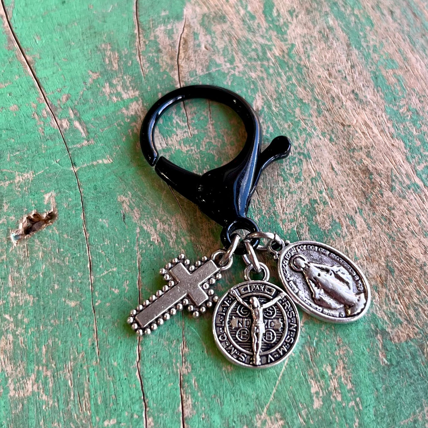 Multicolor Metal Protection Clips