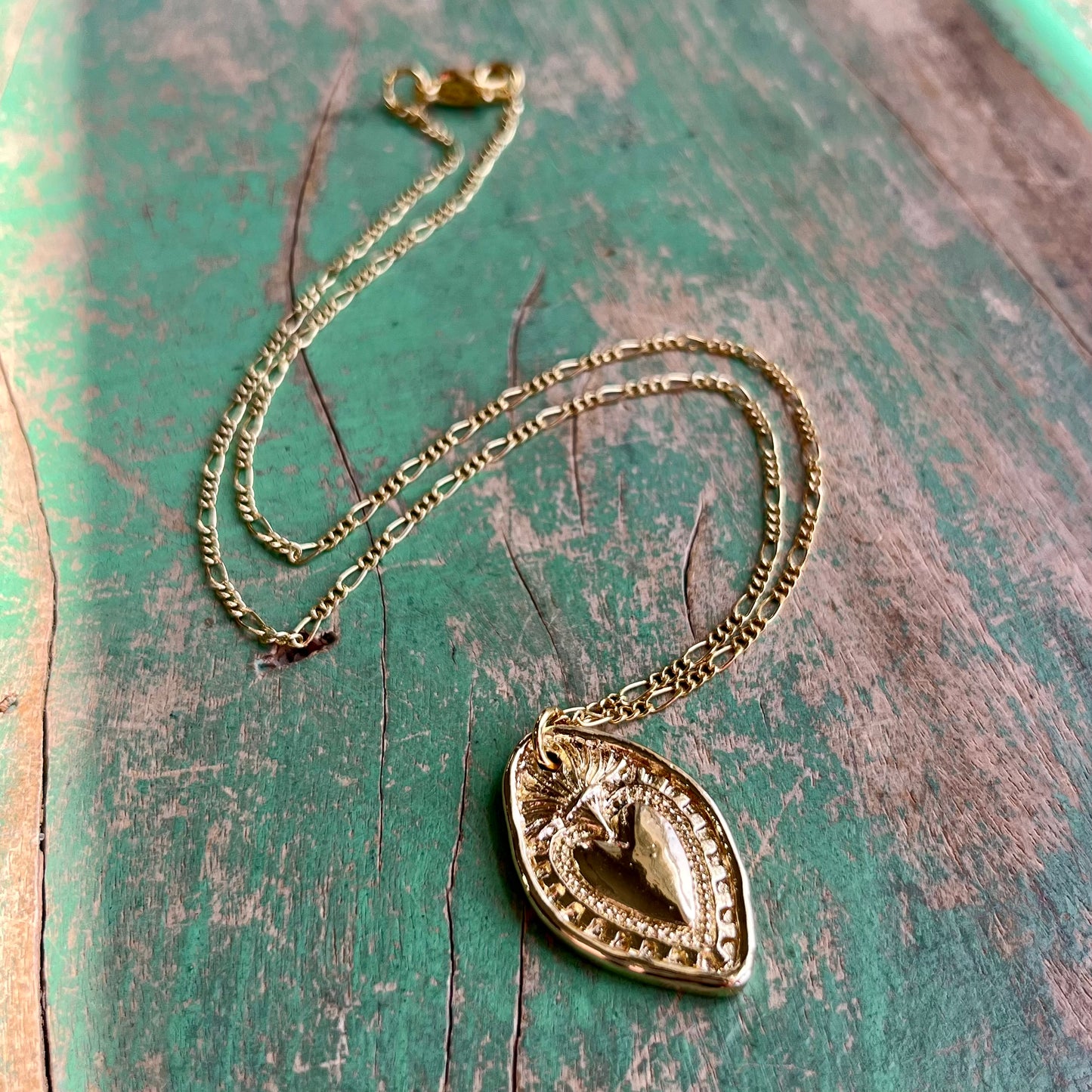 Long Lasting Sacred Heart Set