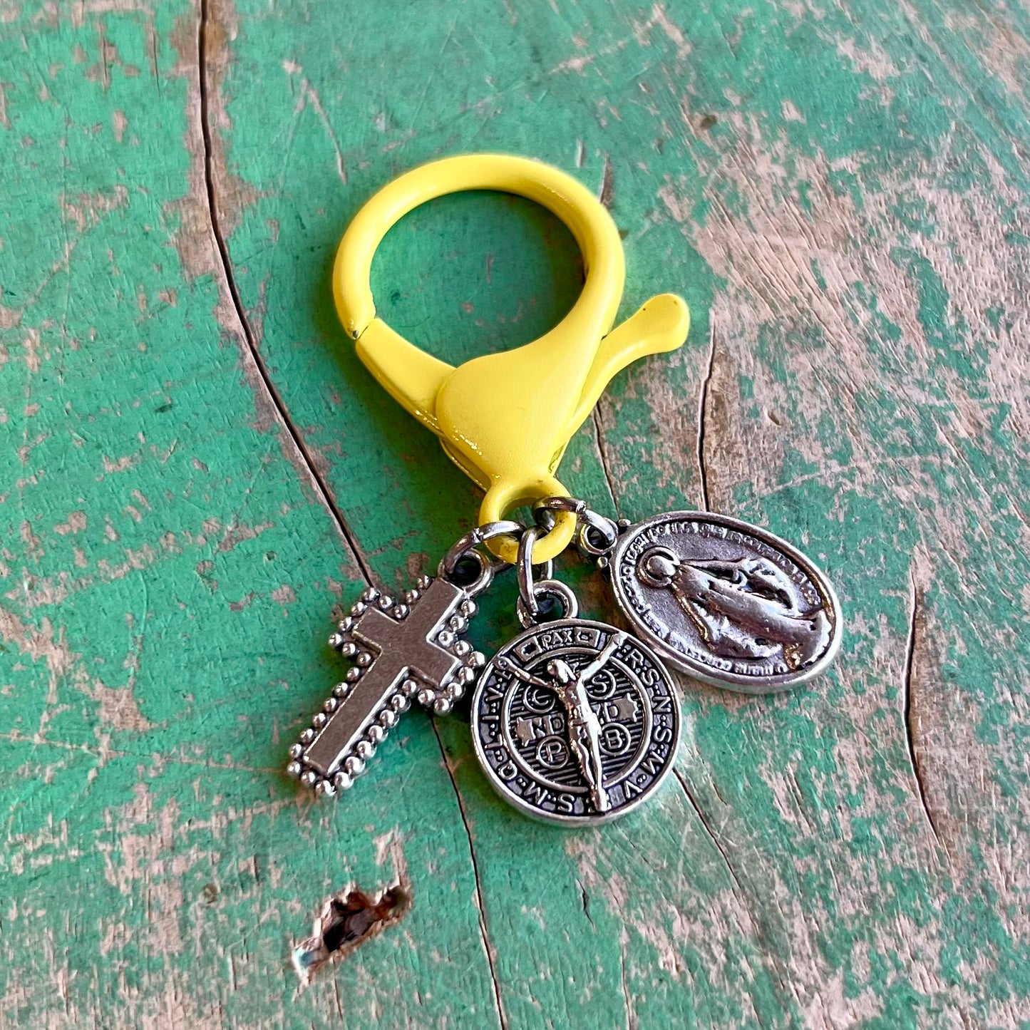 Multicolor Metal Protection Clips