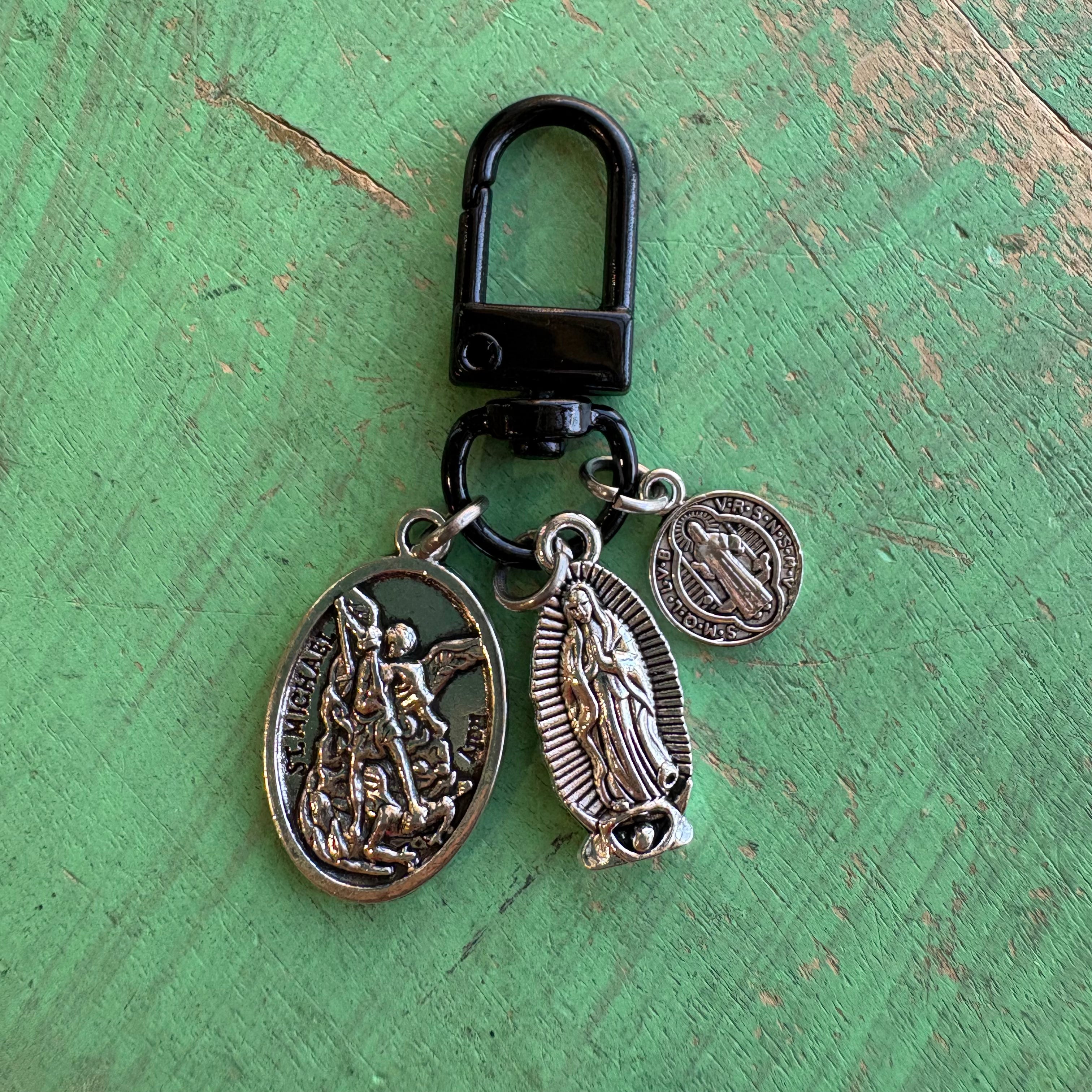 Multicolor Small Metal Protection Clips