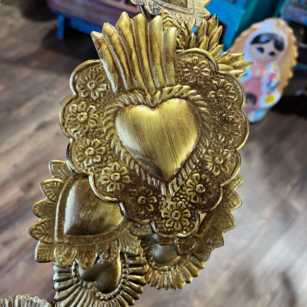 Hearts of Gold Metal Wreath