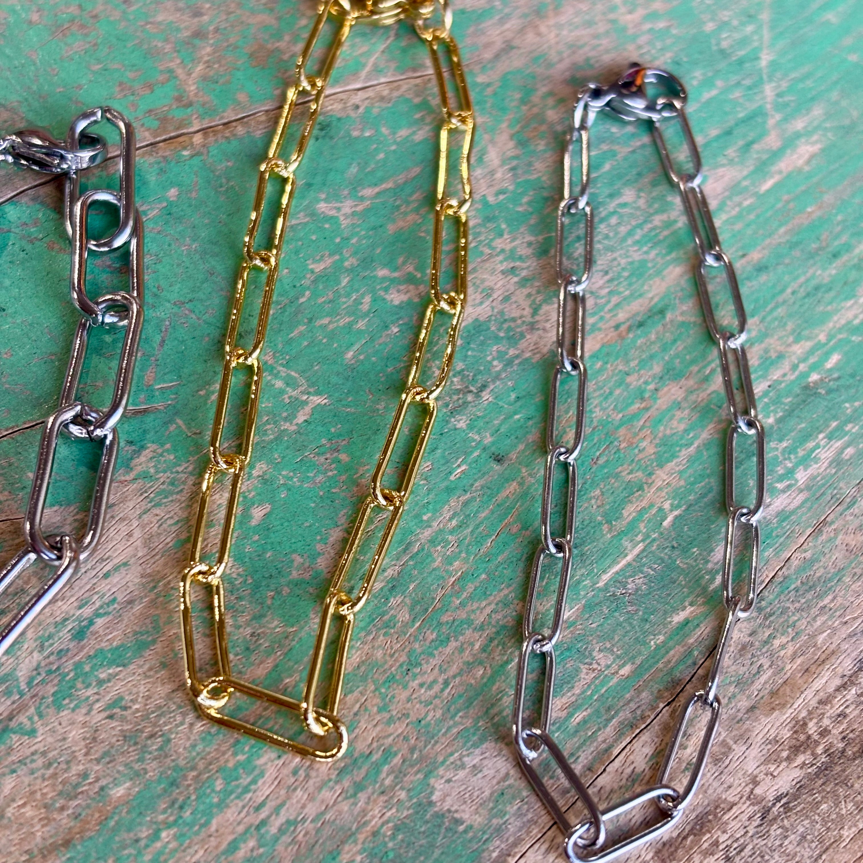 Charm Bar