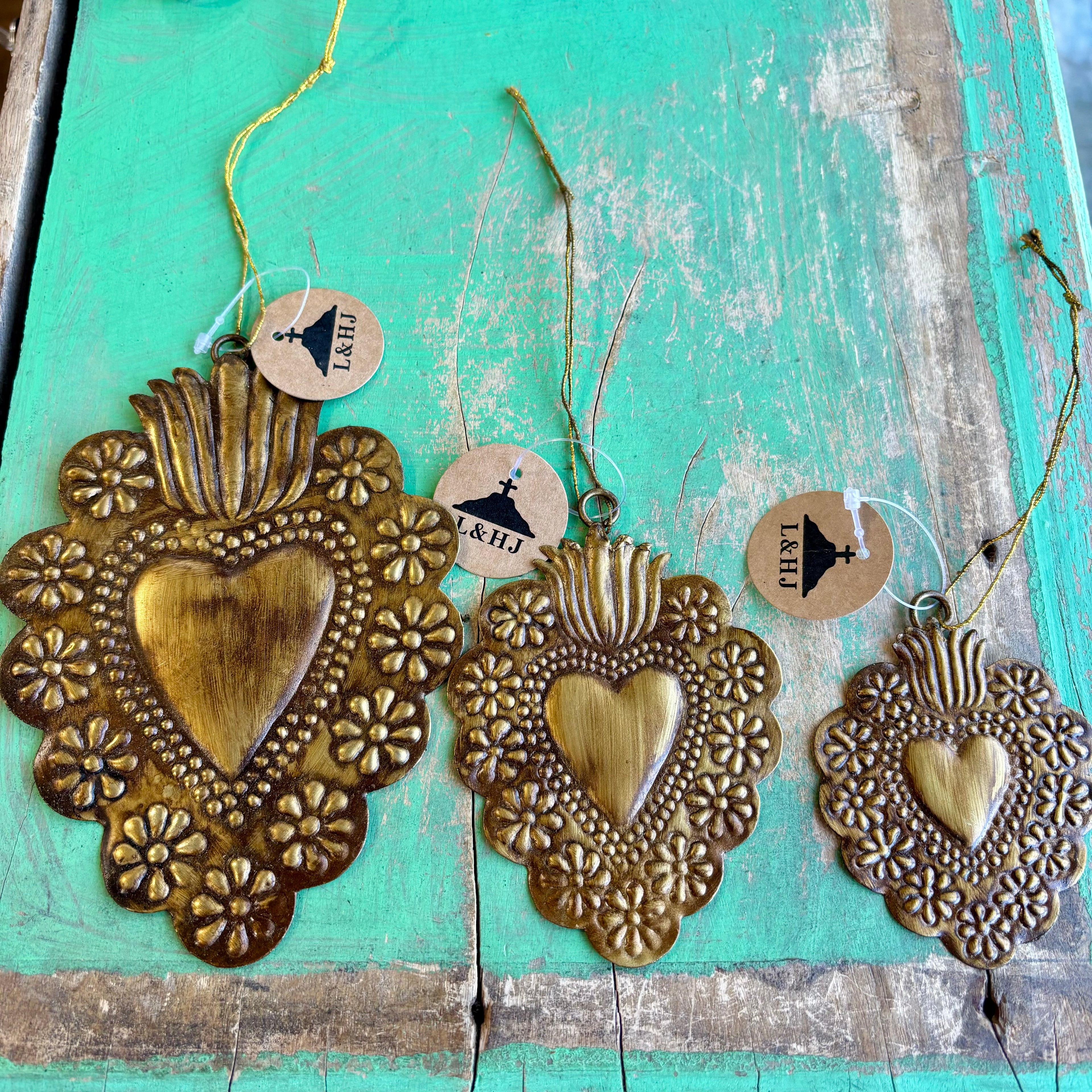 Floral Tin Sacred Hearts