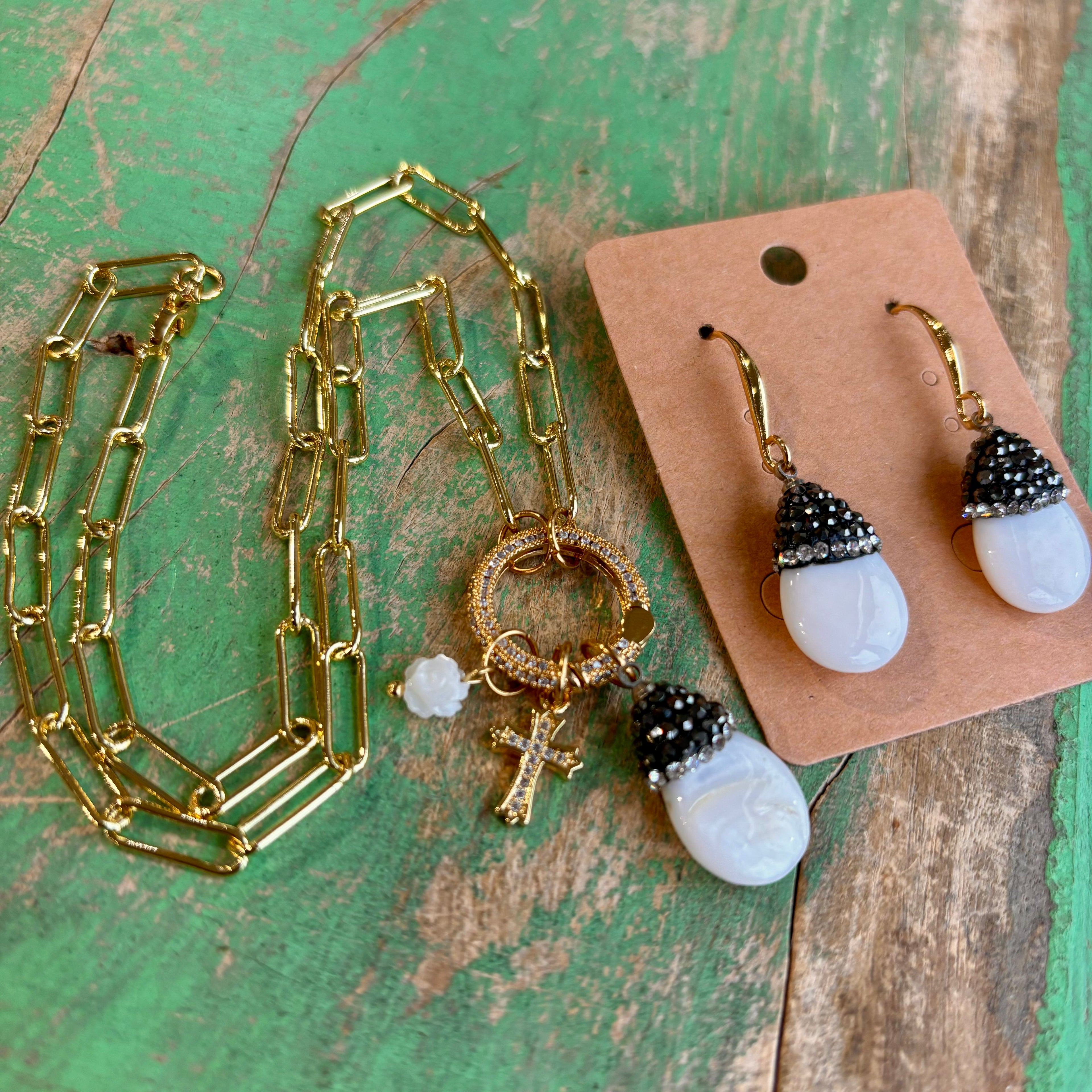 Elizabeth Paperclip Drop Necklace