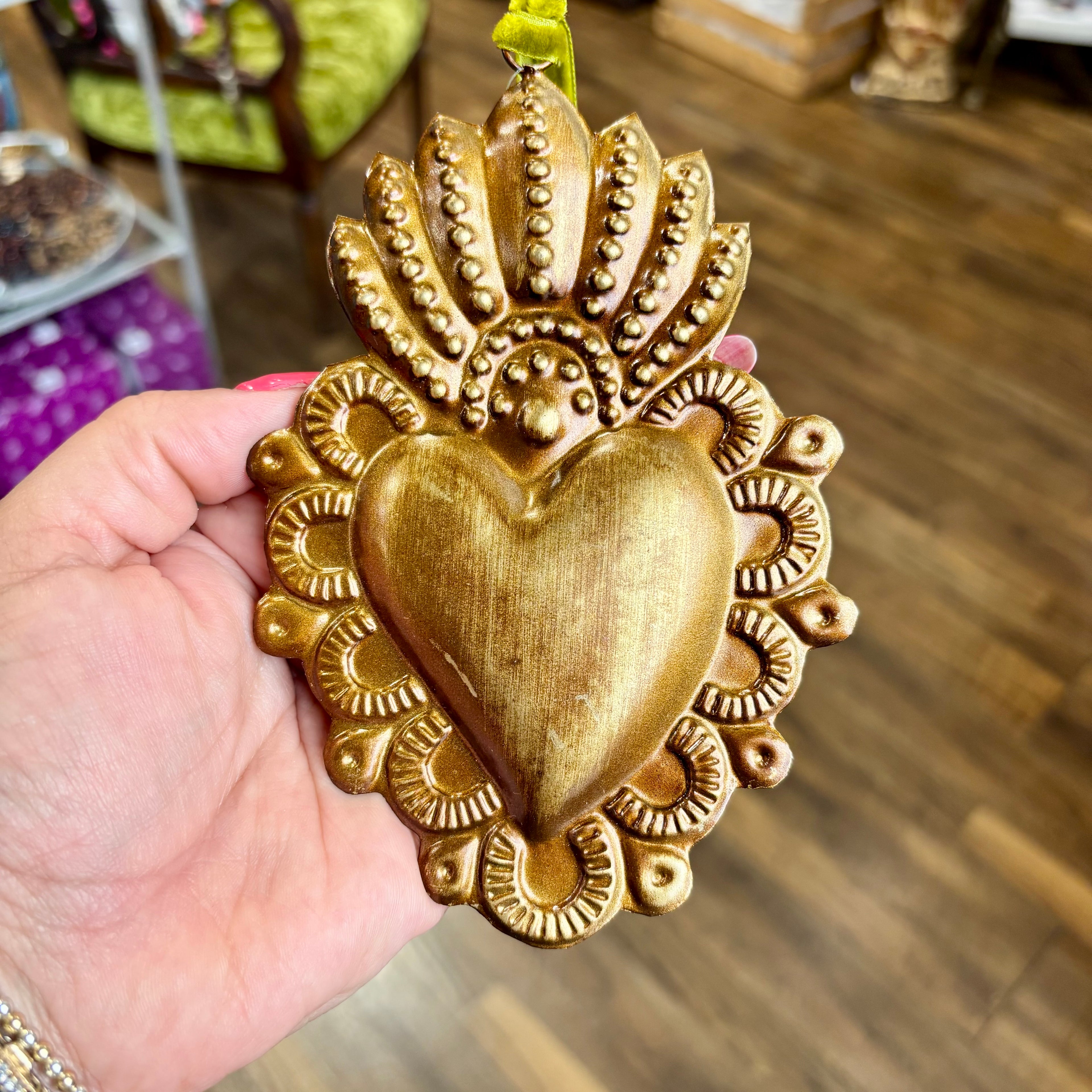 Fancy Sacred Heart Ornament
