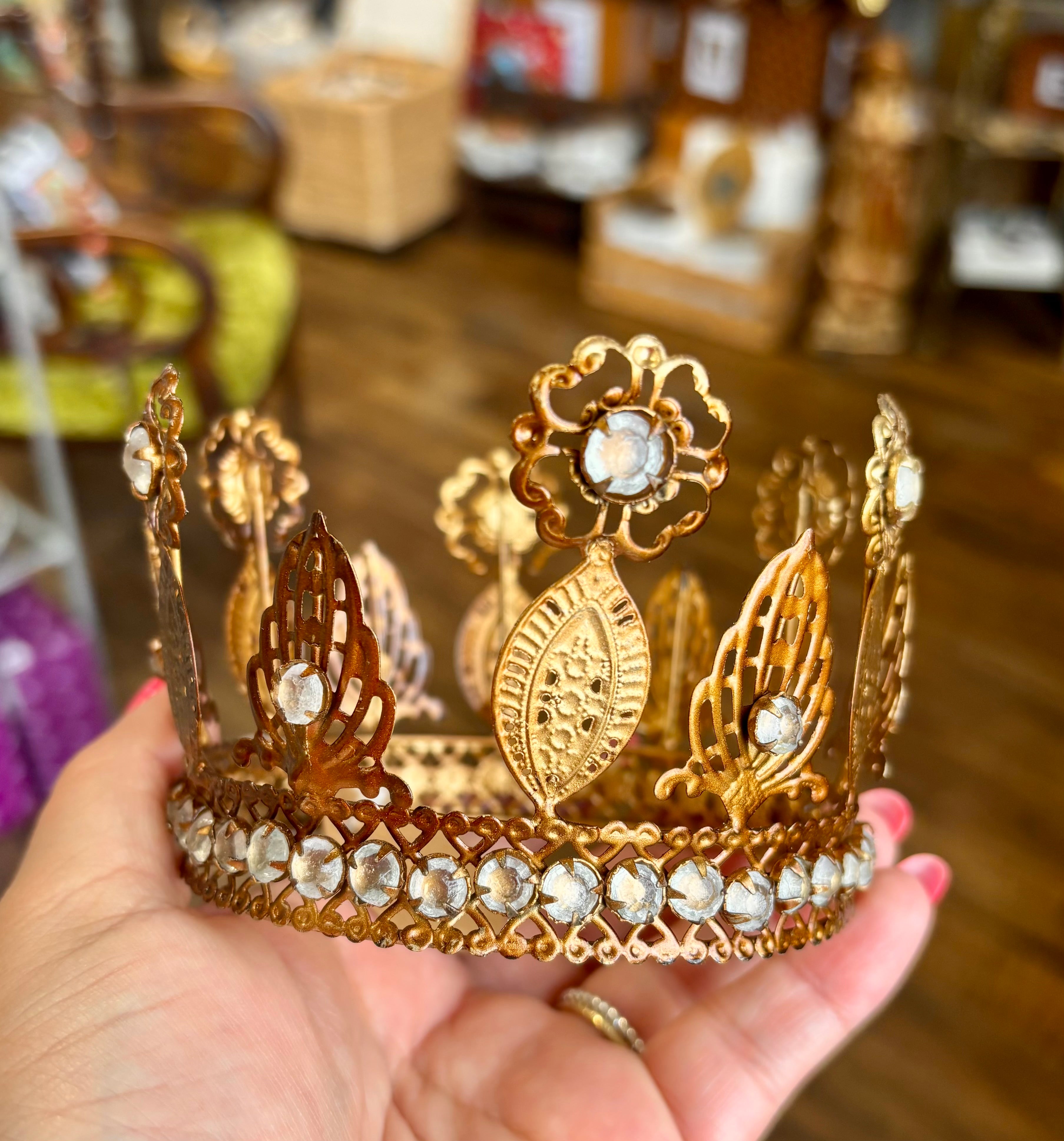 Fancy Crown Flowers
