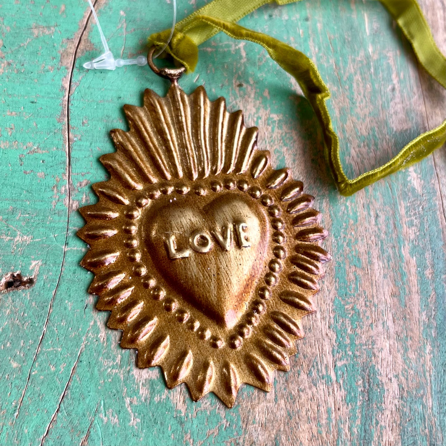Love Tin Sacred Hearts