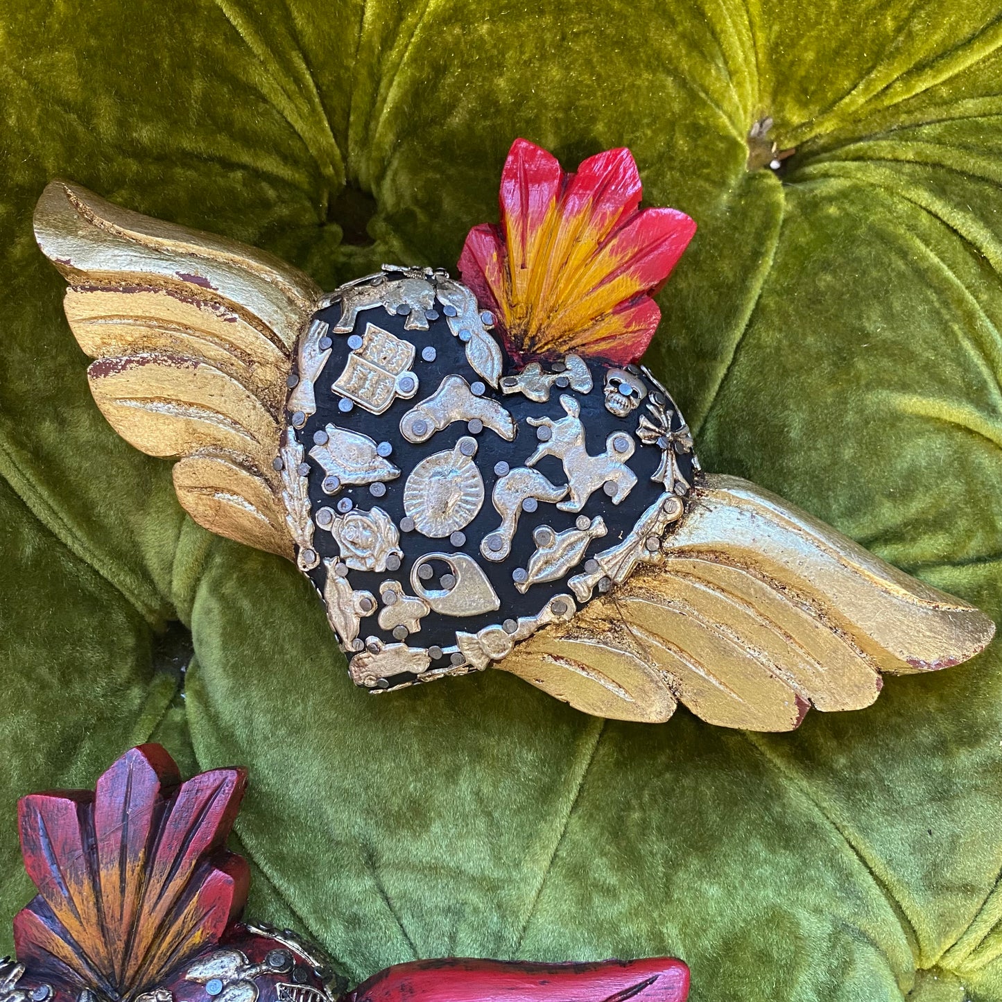 Milagros Corazon with Wooden Wings