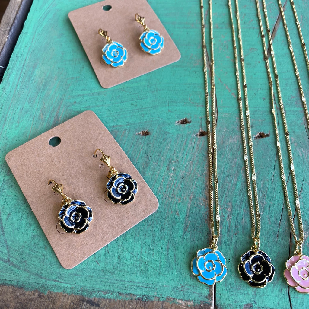 Como La Flor Necklace and Earrings