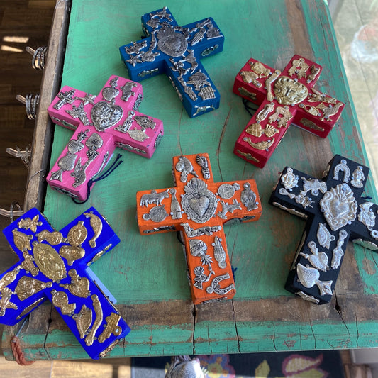 Milagros XS Cross