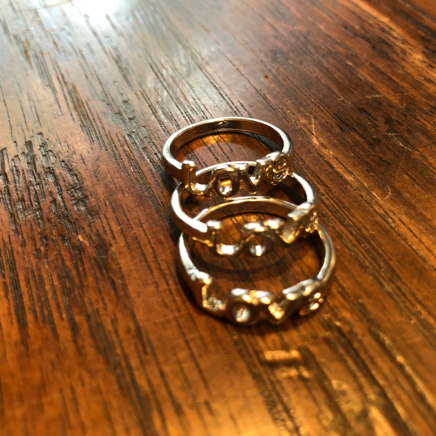 LOVE Ring