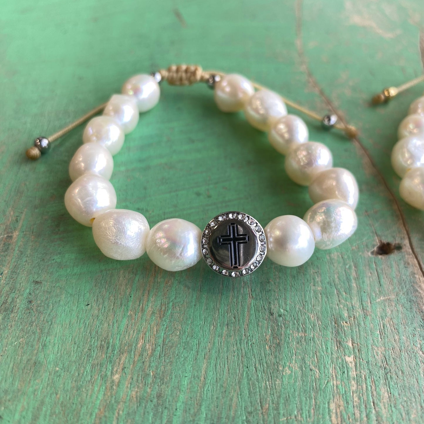 Adjustable Freshwater Pearl Cross Hill Bracelet