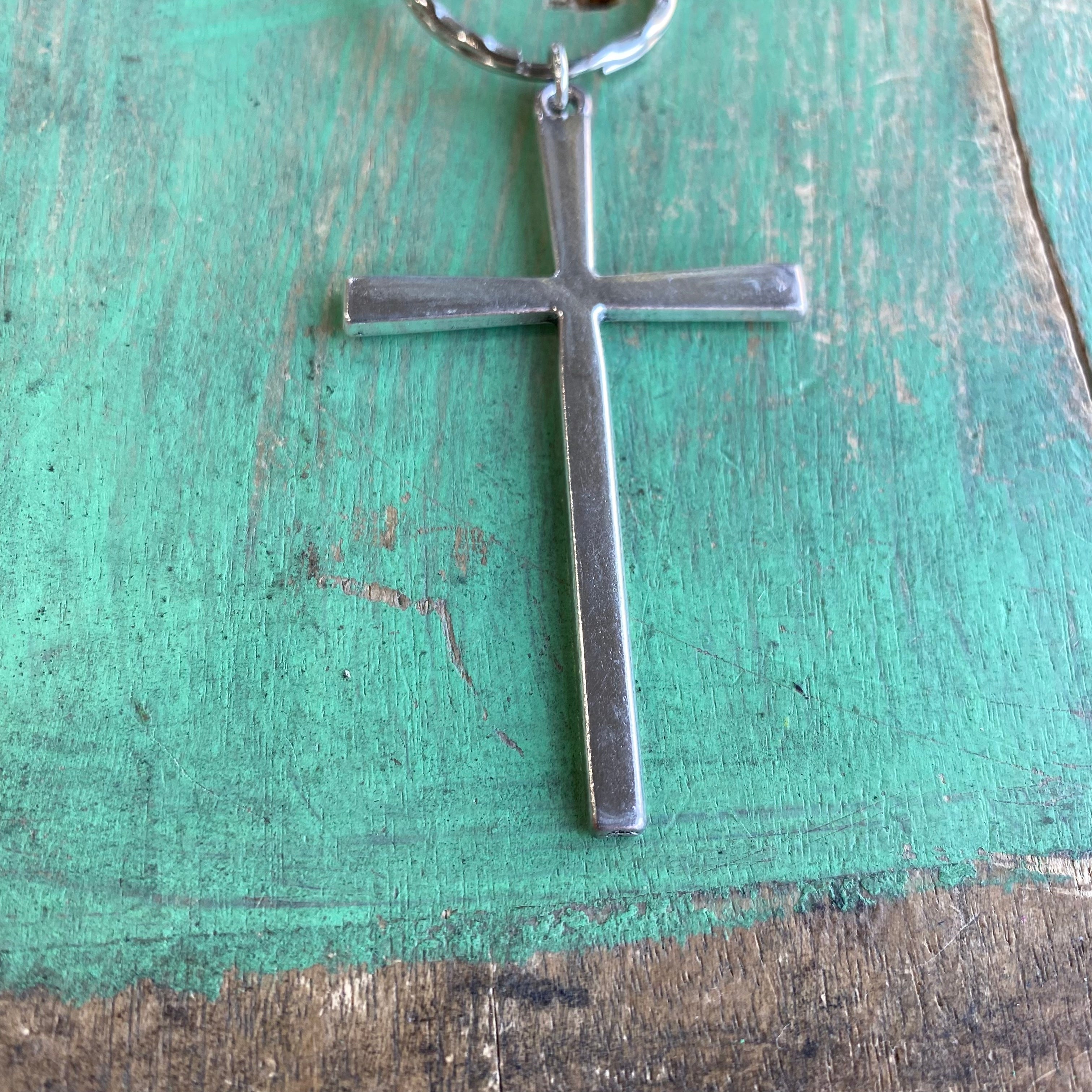 Simple Cross Clasp