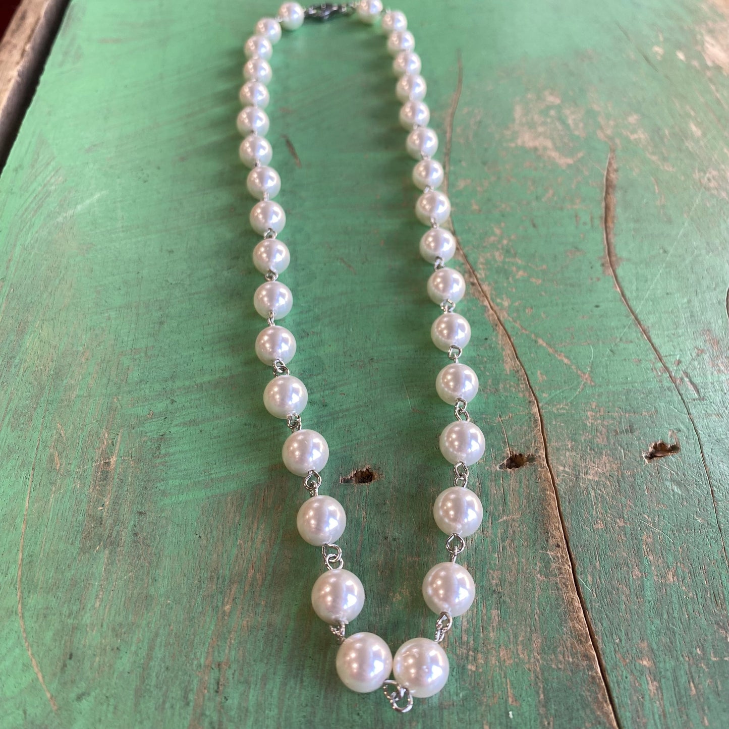 Linked Shell Pearl Necklaces