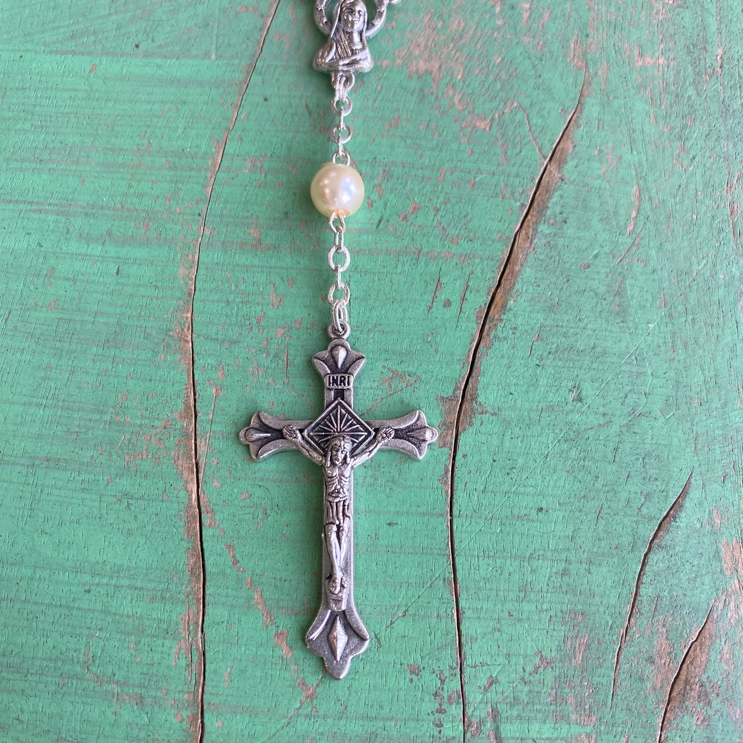 Pearl Decade Rosary