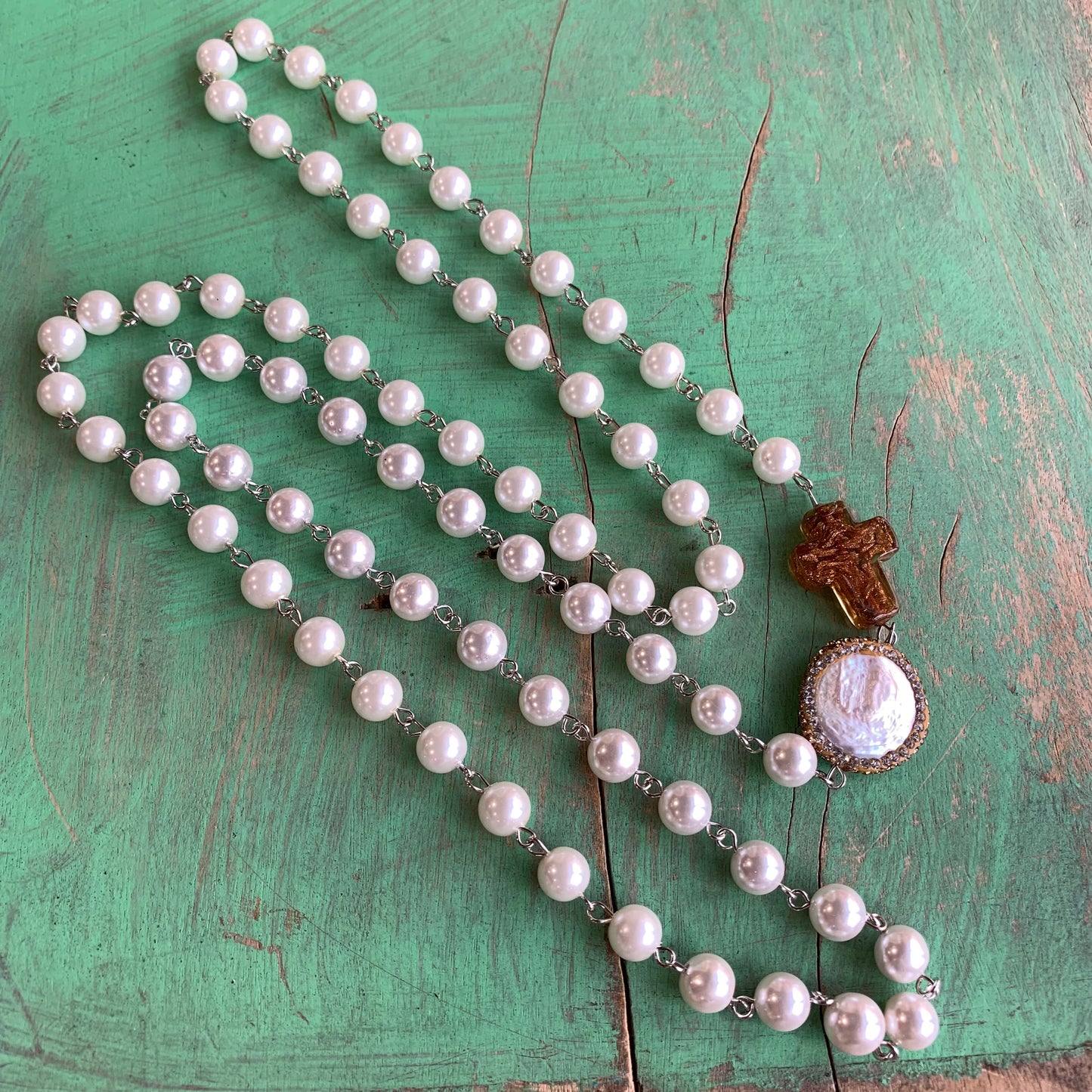 Long Shell Pearl Necklace with Cross