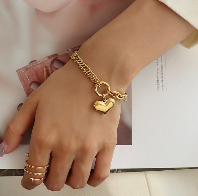 Chunky Gold Stainless Steel Heart Bracelet