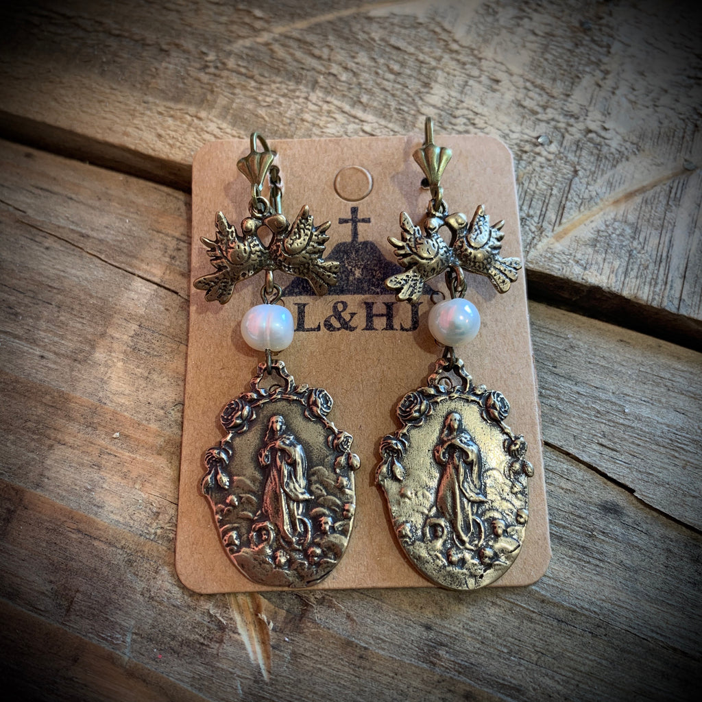 Ave María Vintage Inspired Earrings