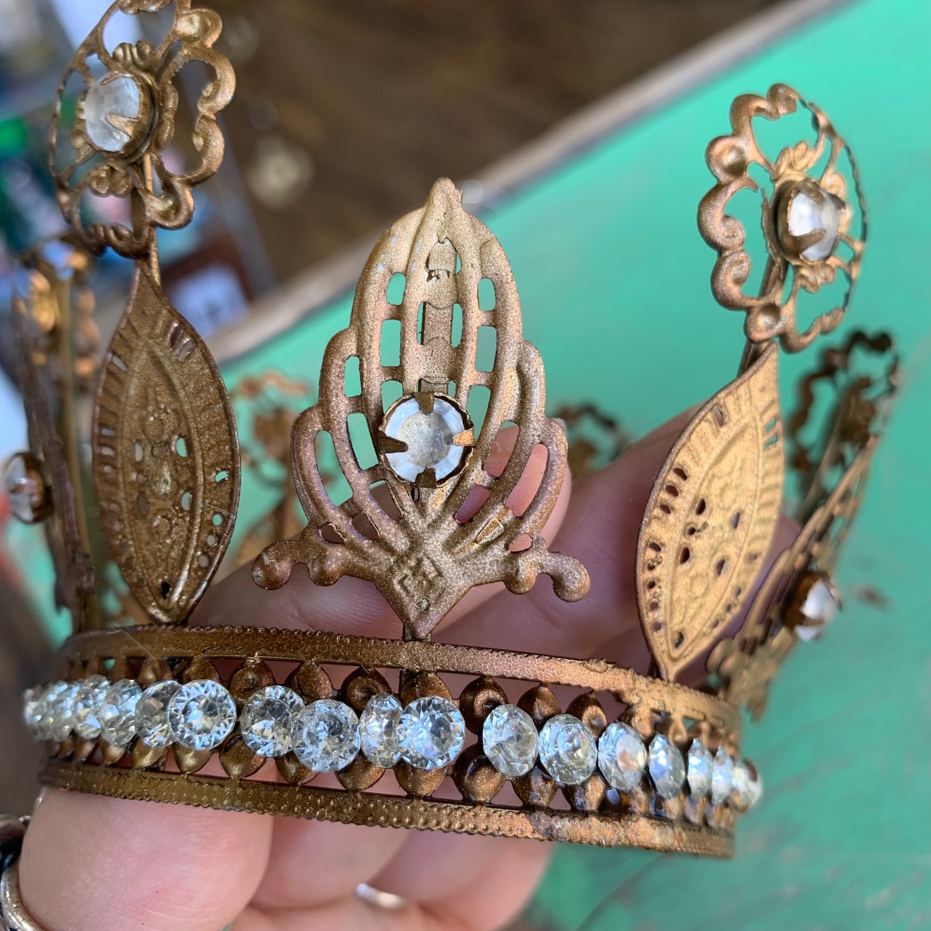 Fancy Crown Flowers