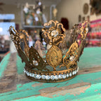 Fancy Crown Flowers